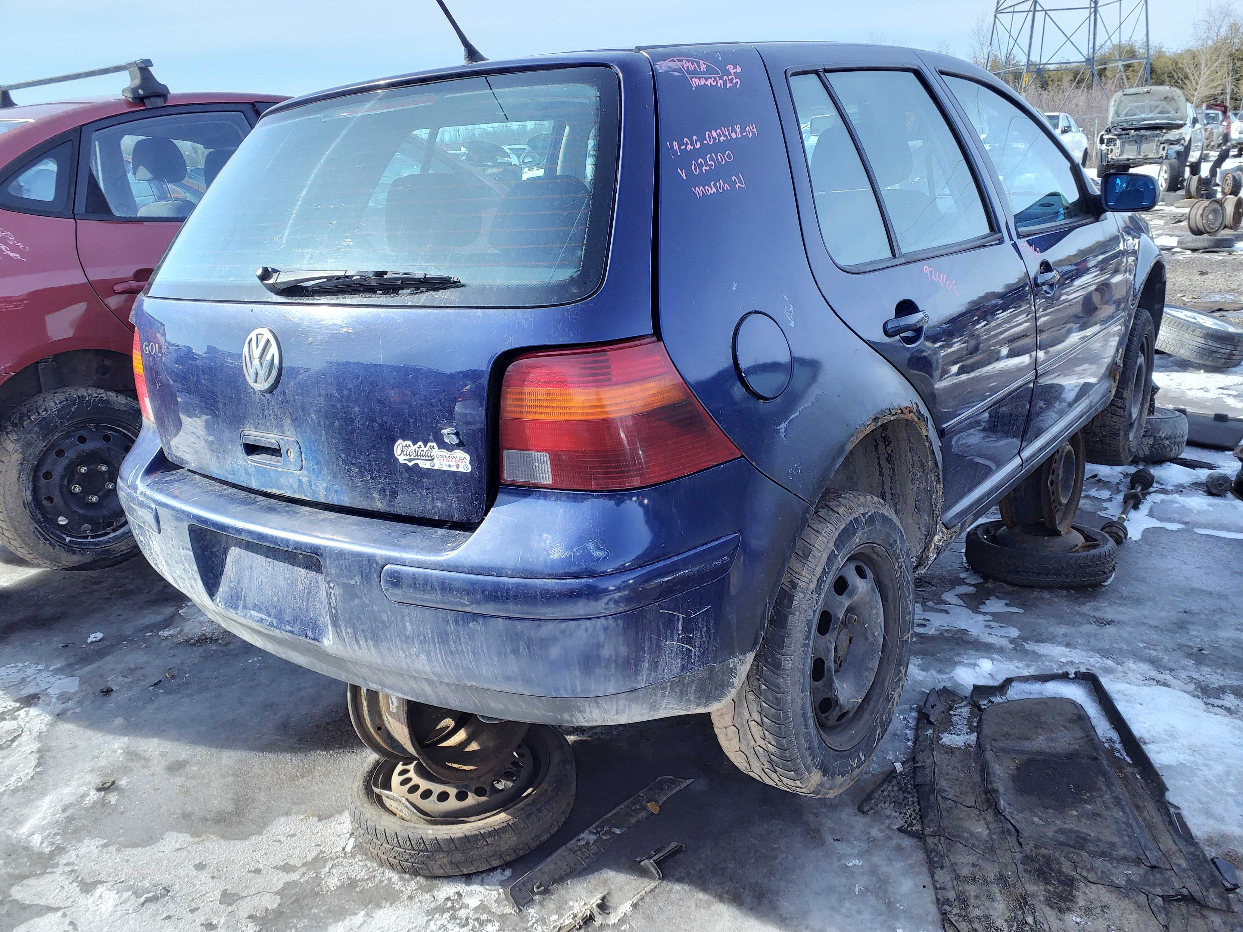 VOLKSWAGEN GOLF 2004