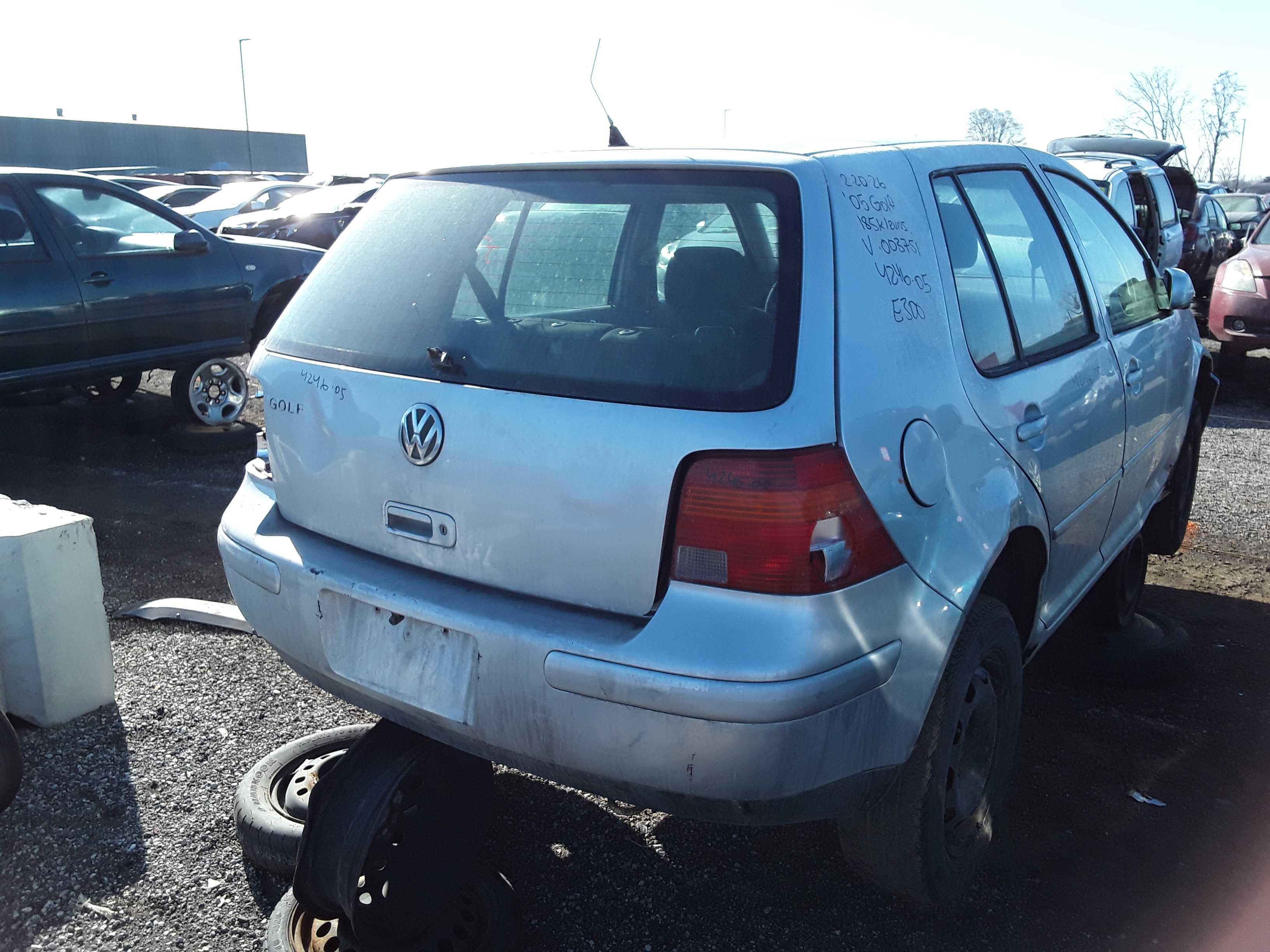 VOLKSWAGEN GOLF 2005
