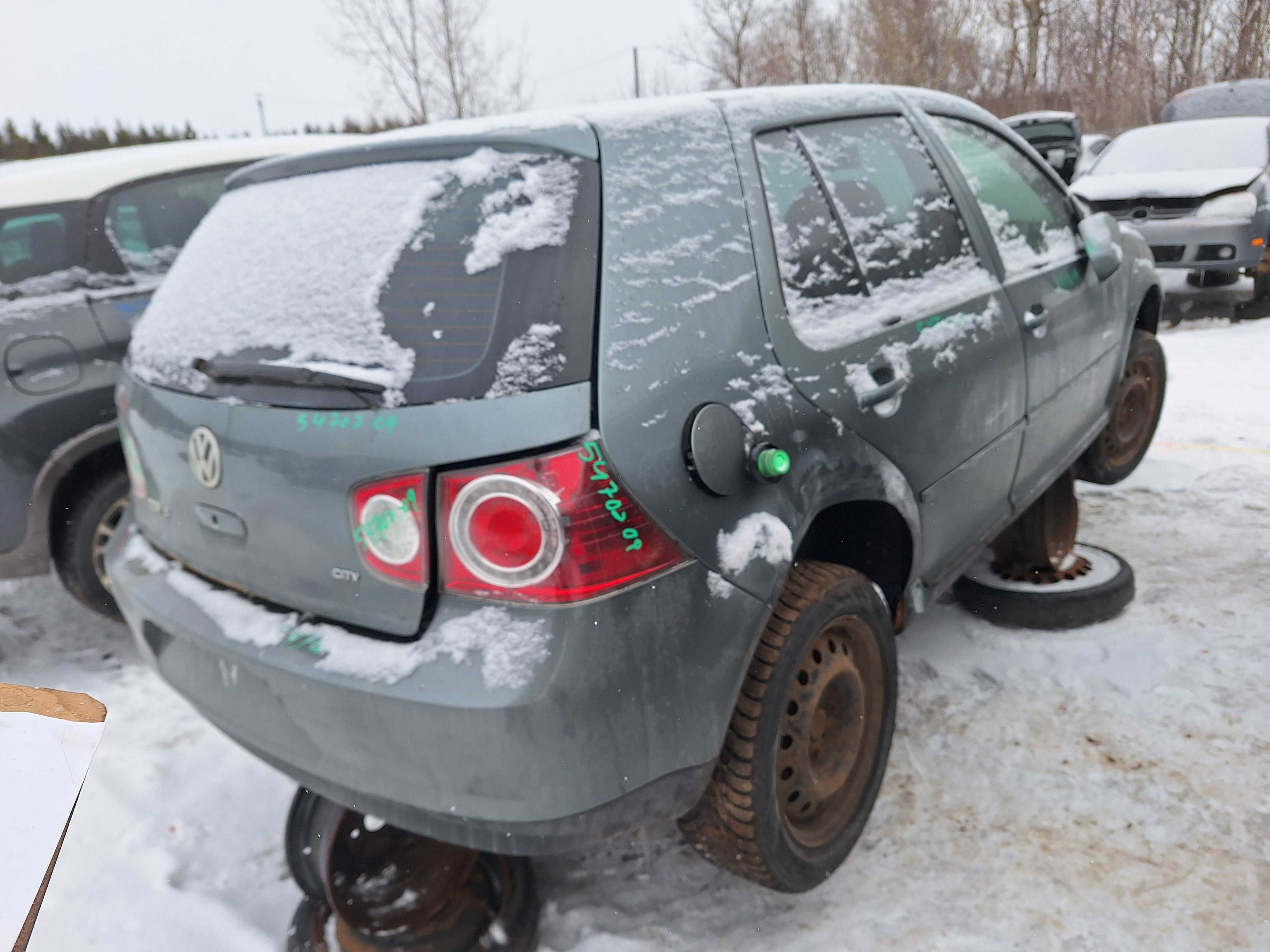 VOLKSWAGEN GOLF 2009