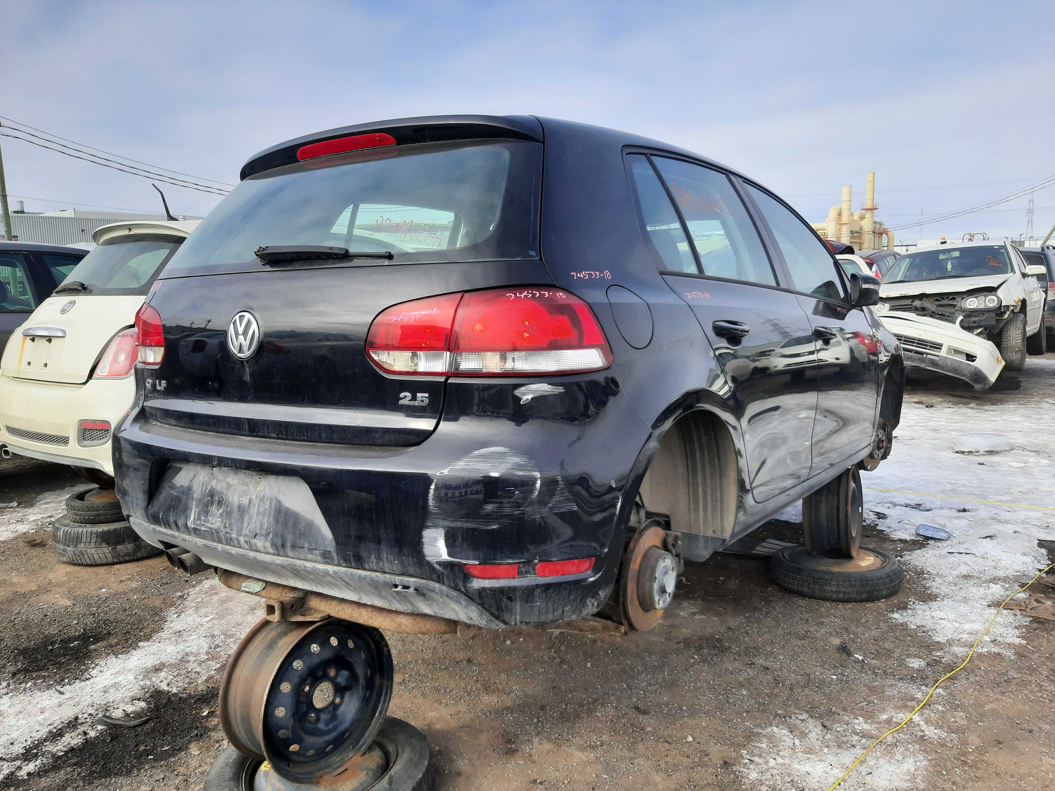 VOLKSWAGEN GOLF 2010