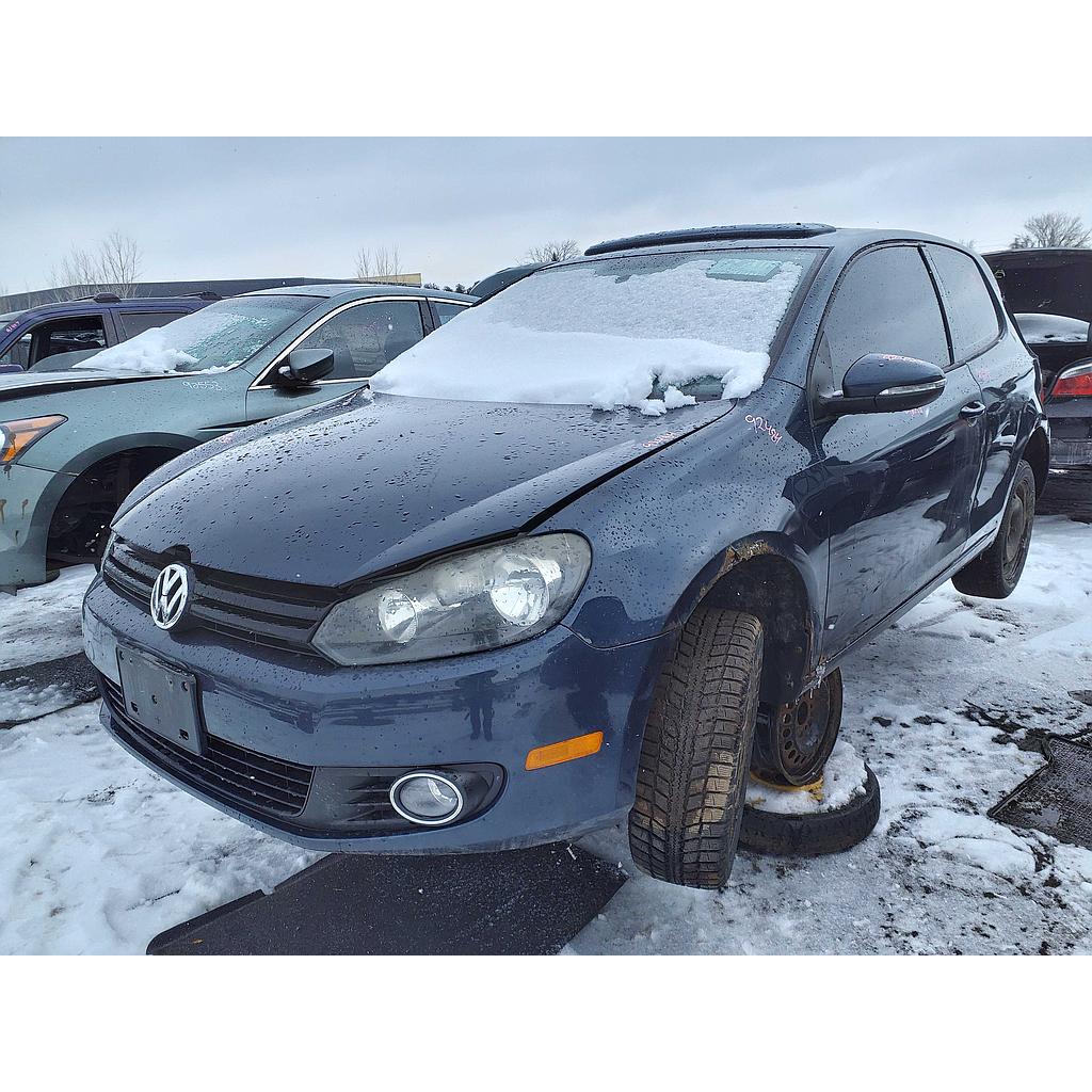 VOLKSWAGEN GOLF 2010