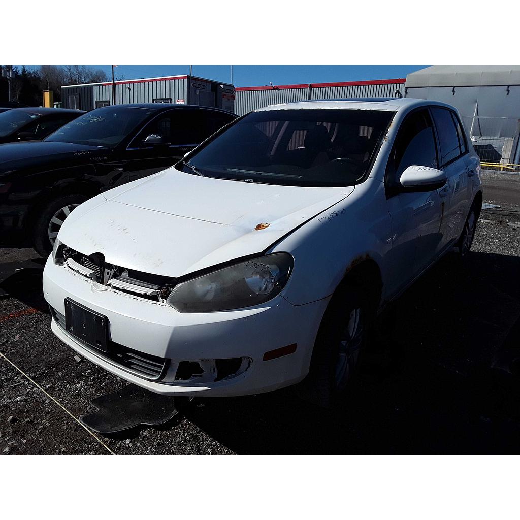 VOLKSWAGEN GOLF 2010