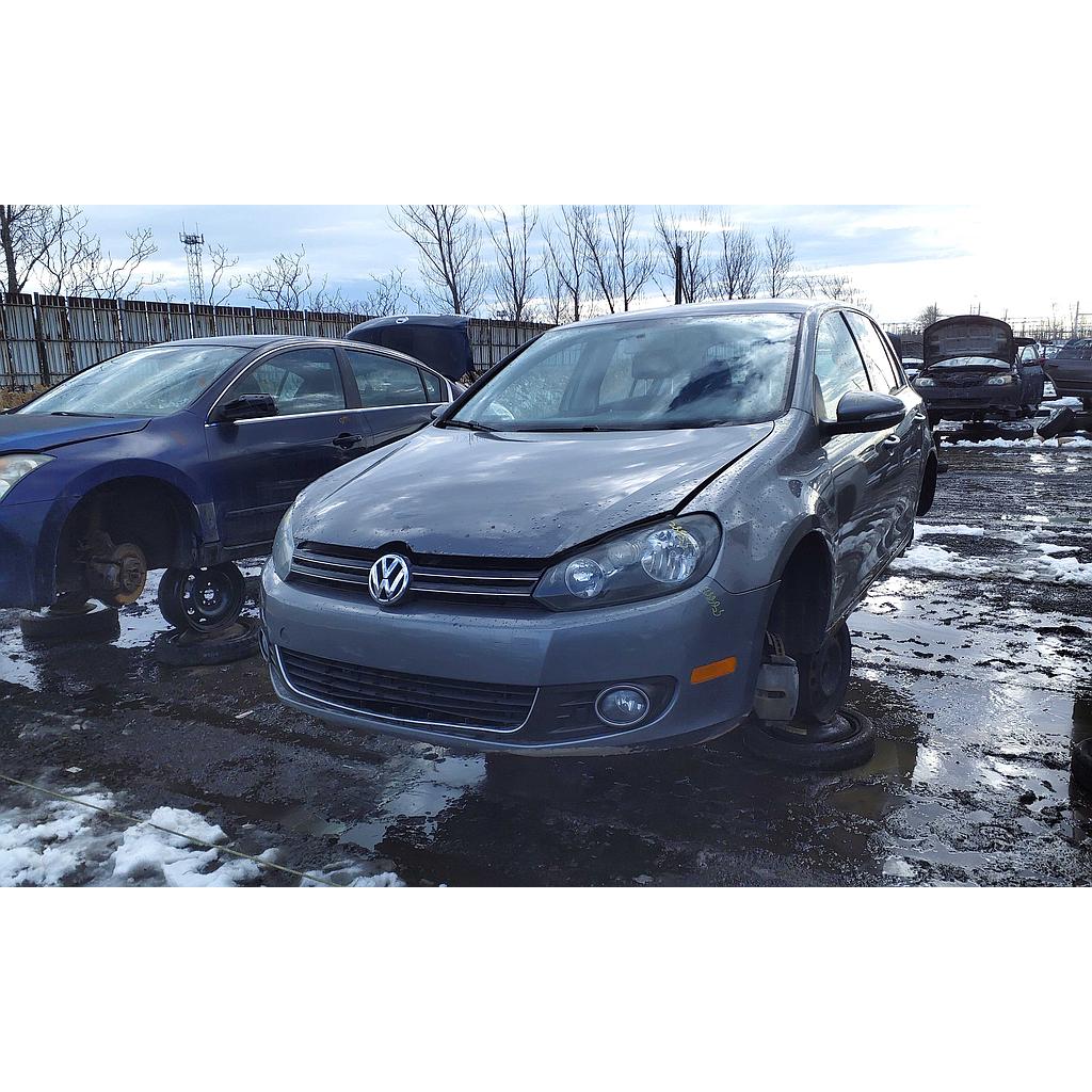 VOLKSWAGEN GOLF 2013