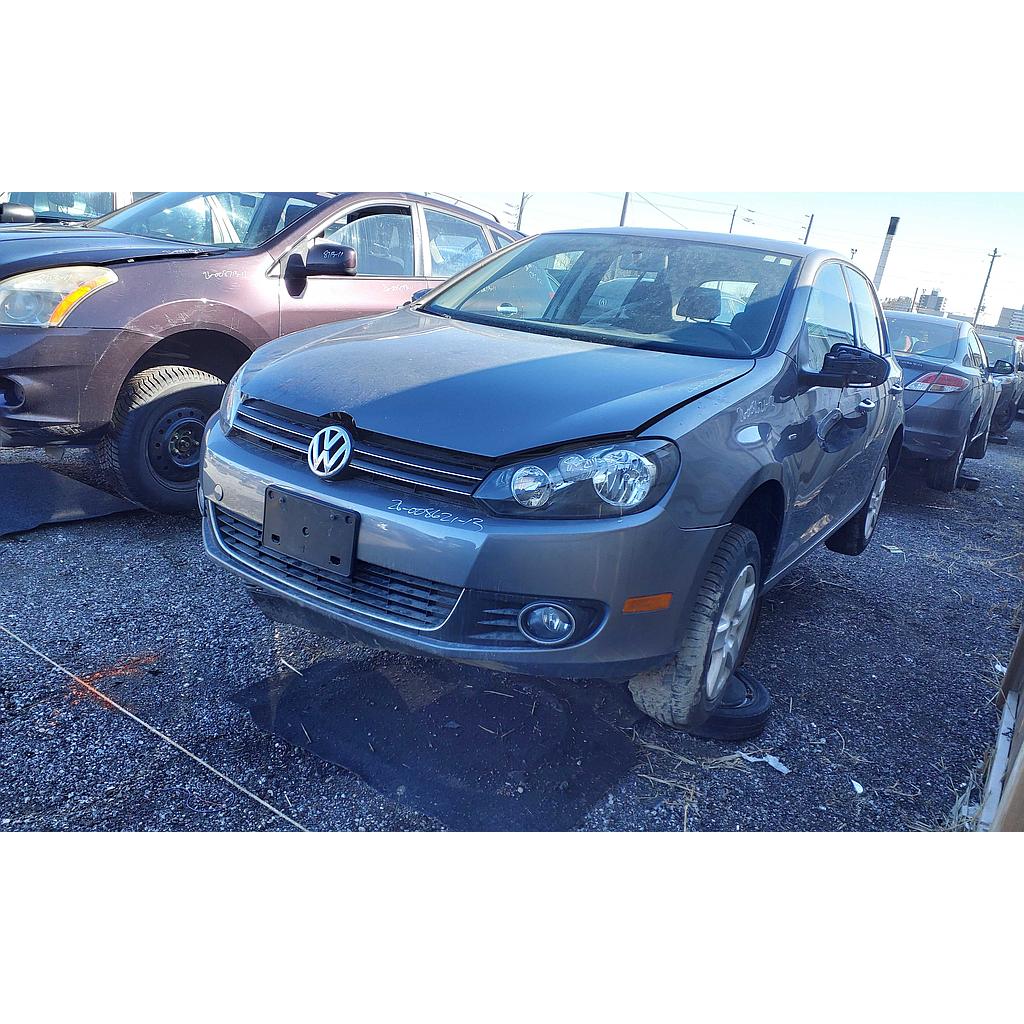 VOLKSWAGEN GOLF 2013