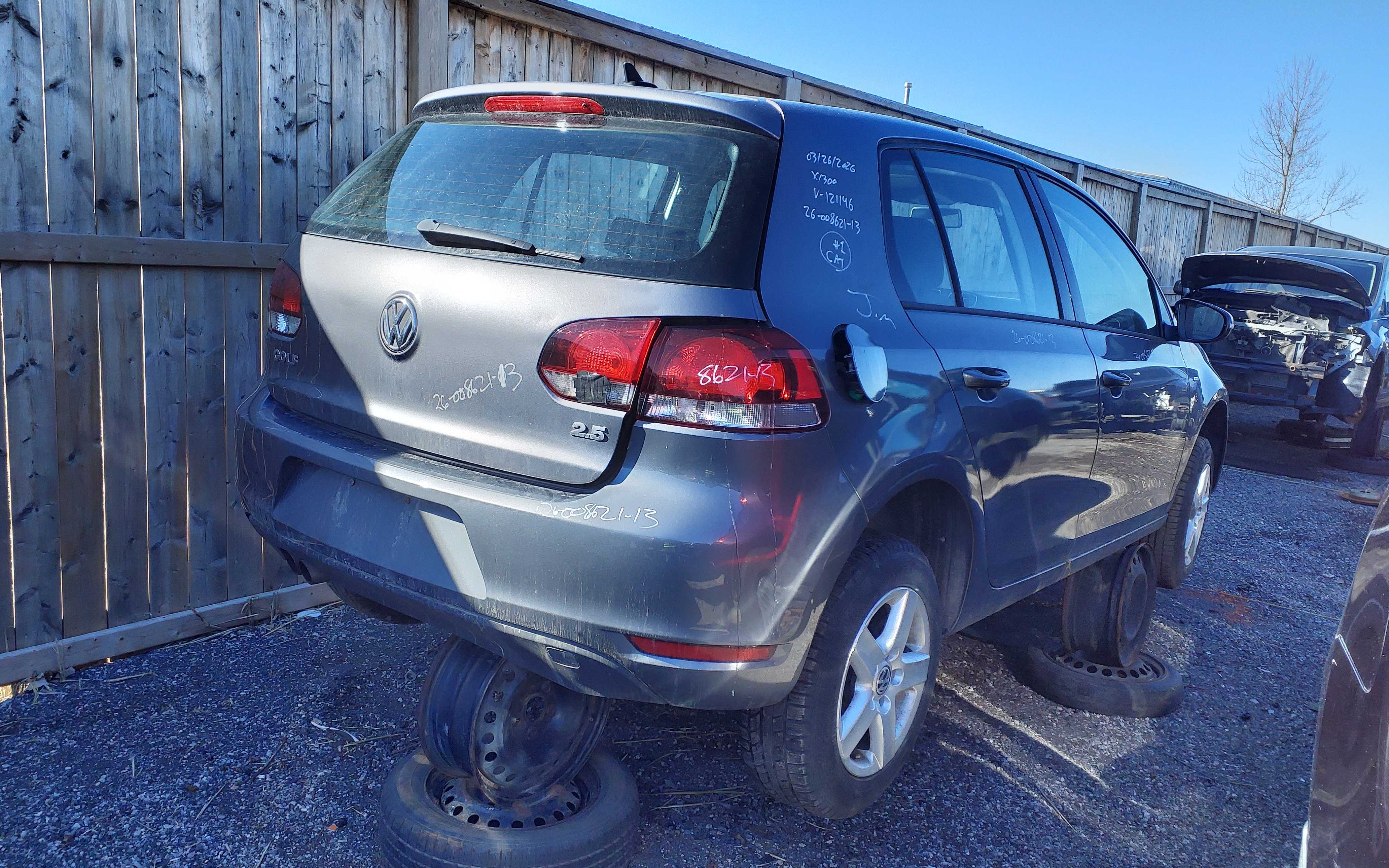 VOLKSWAGEN GOLF 2013