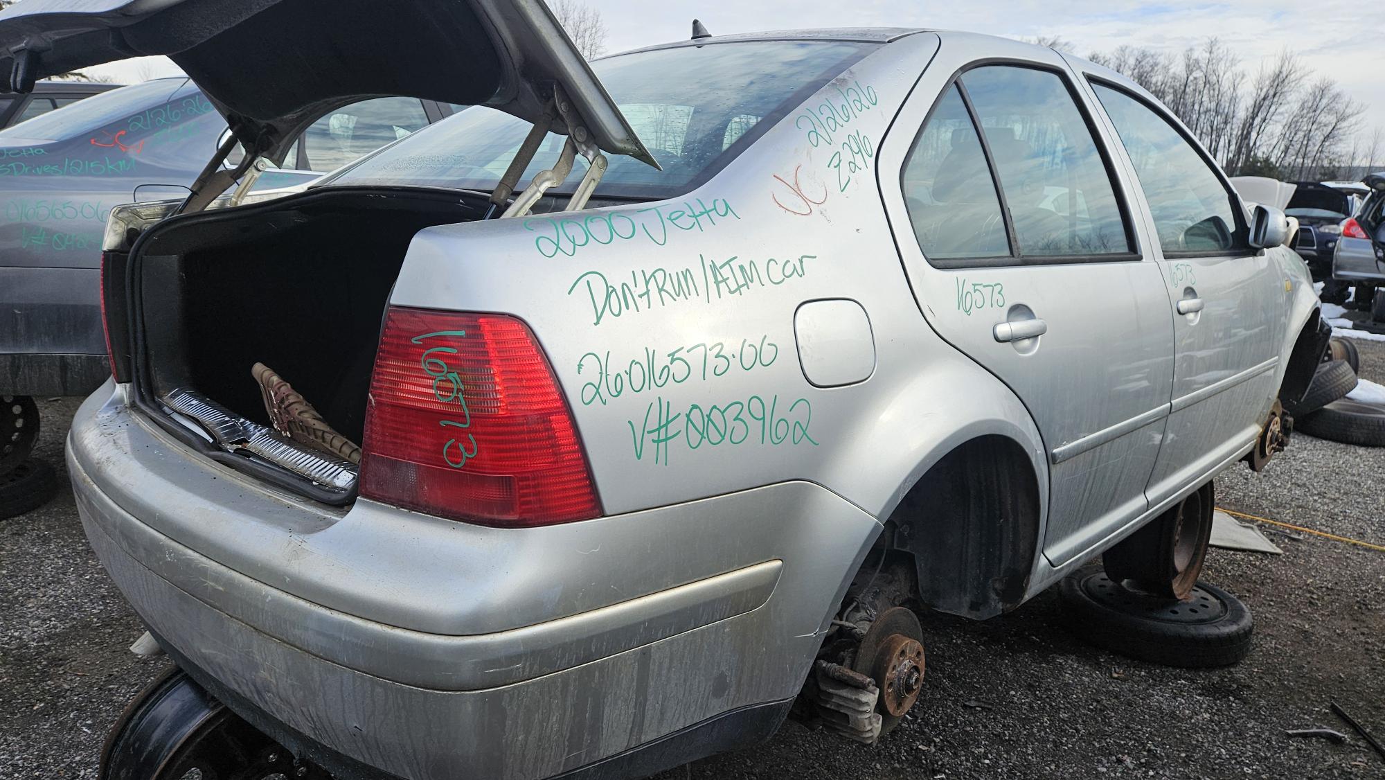 VOLKSWAGEN JETTA 2000