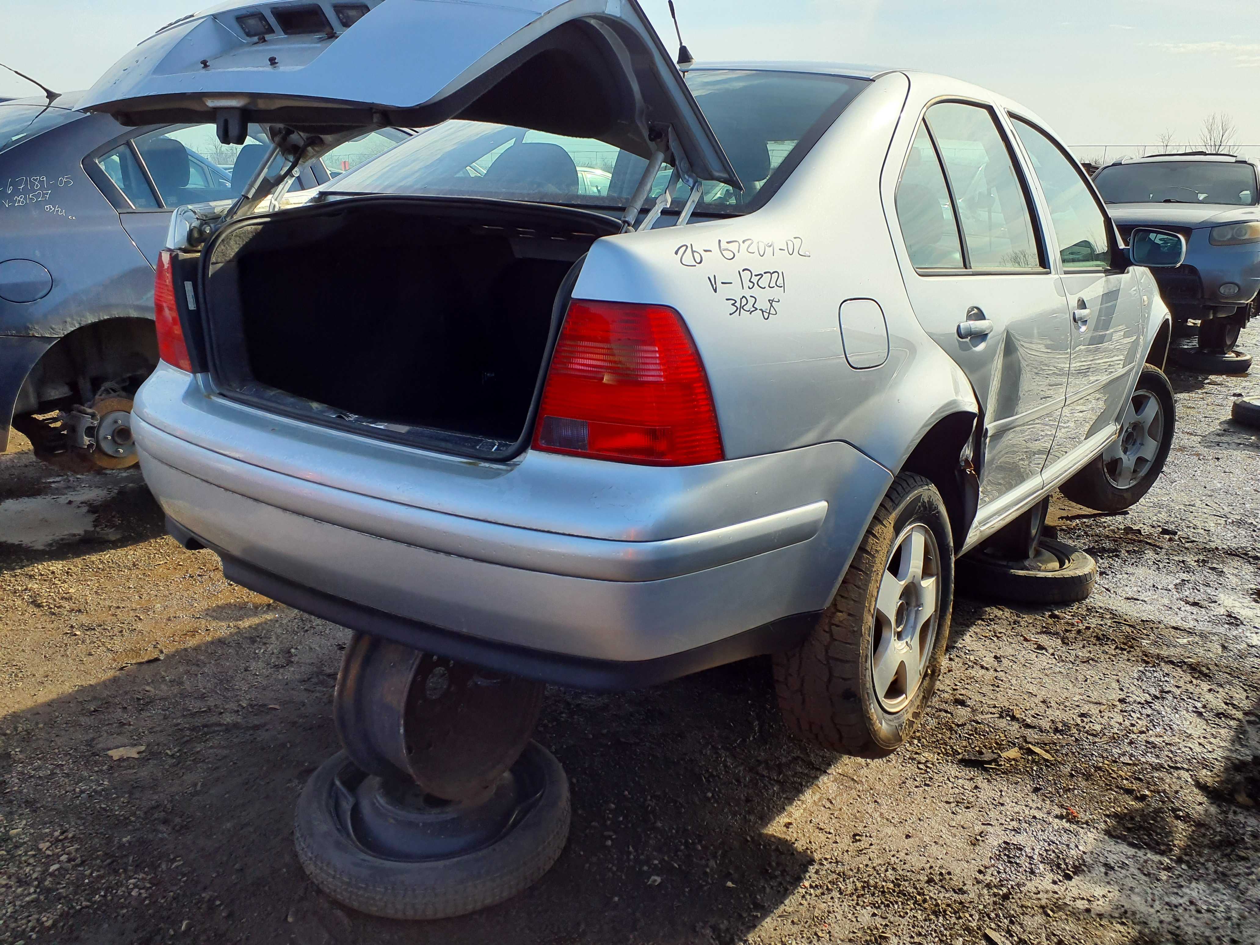 VOLKSWAGEN JETTA 2002