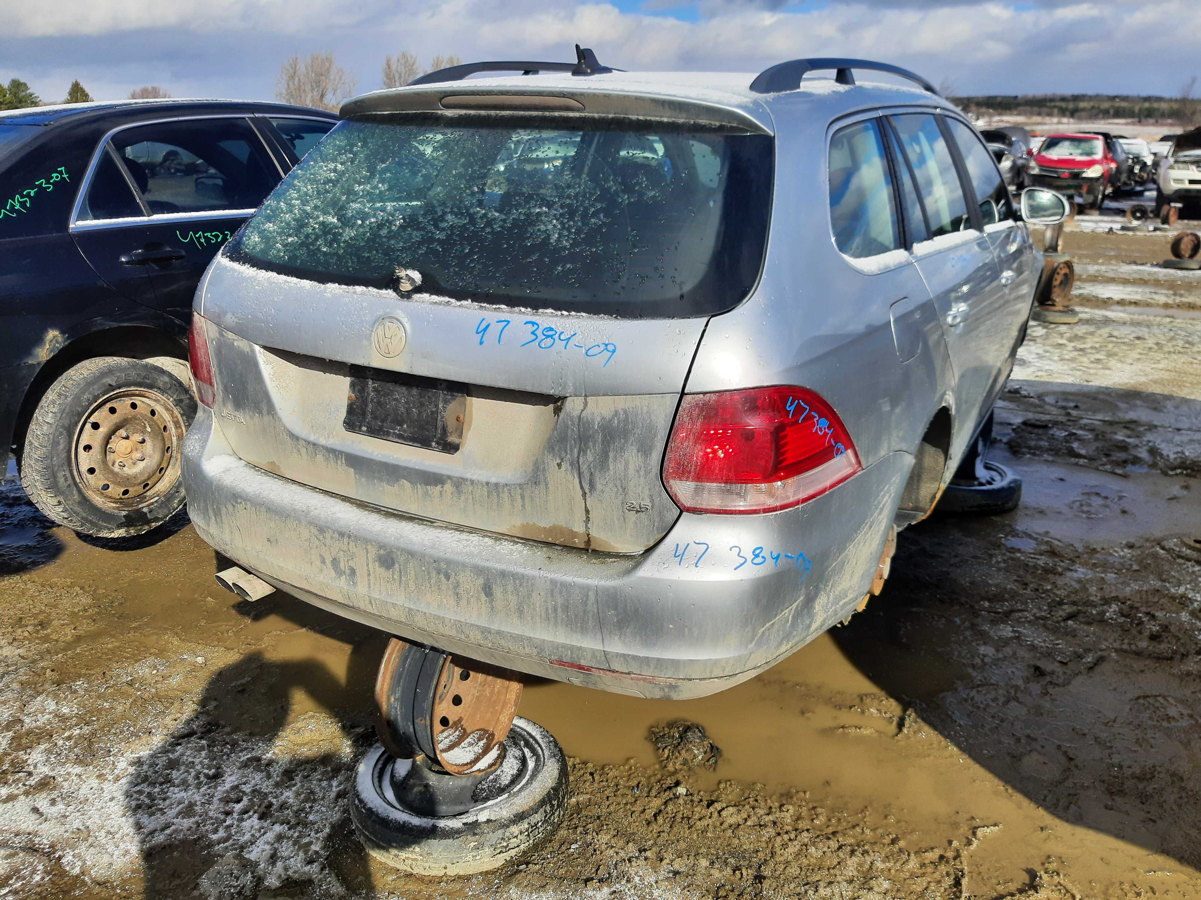 VOLKSWAGEN JETTA 2009