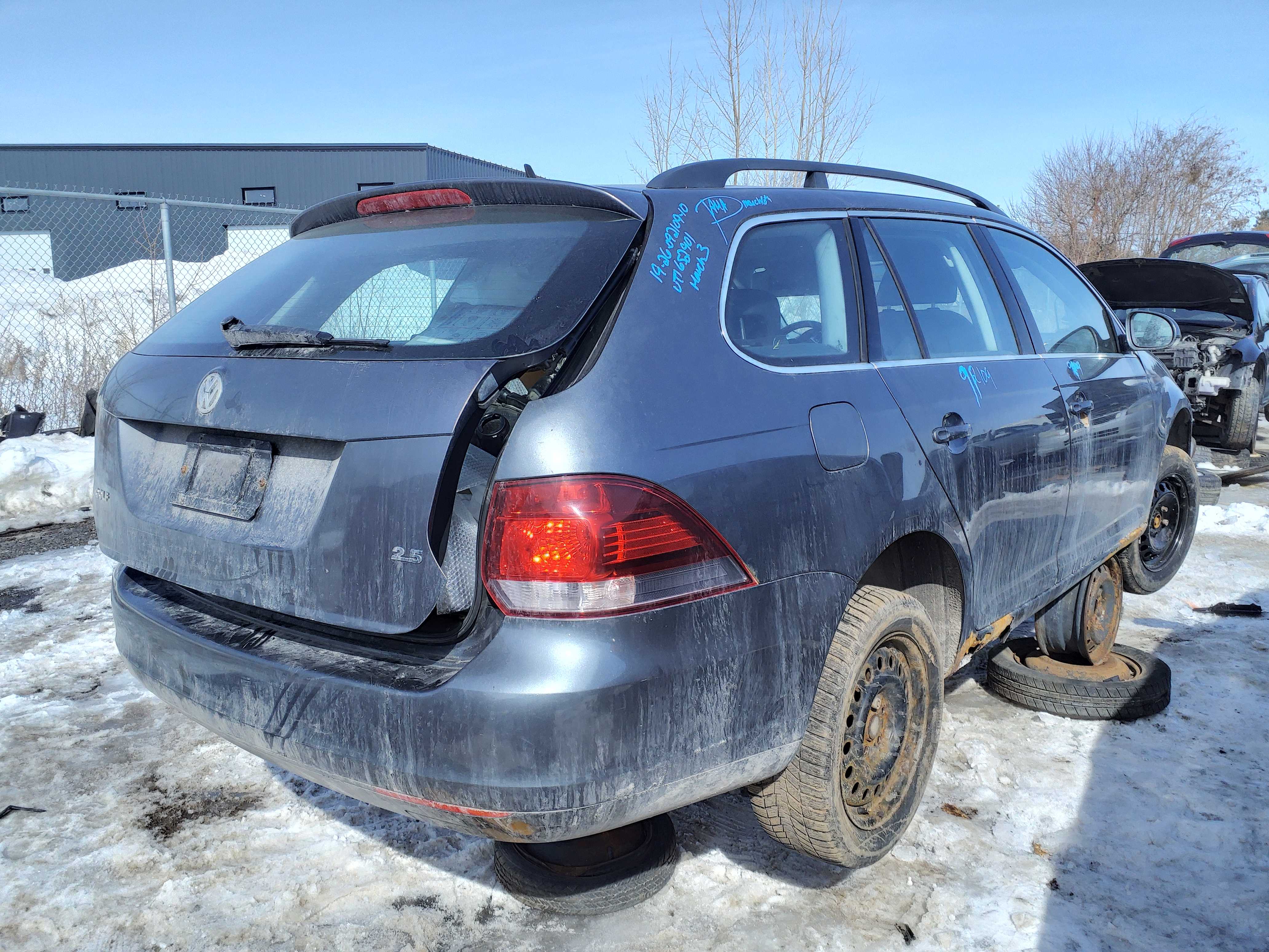 VOLKSWAGEN JETTA 2010