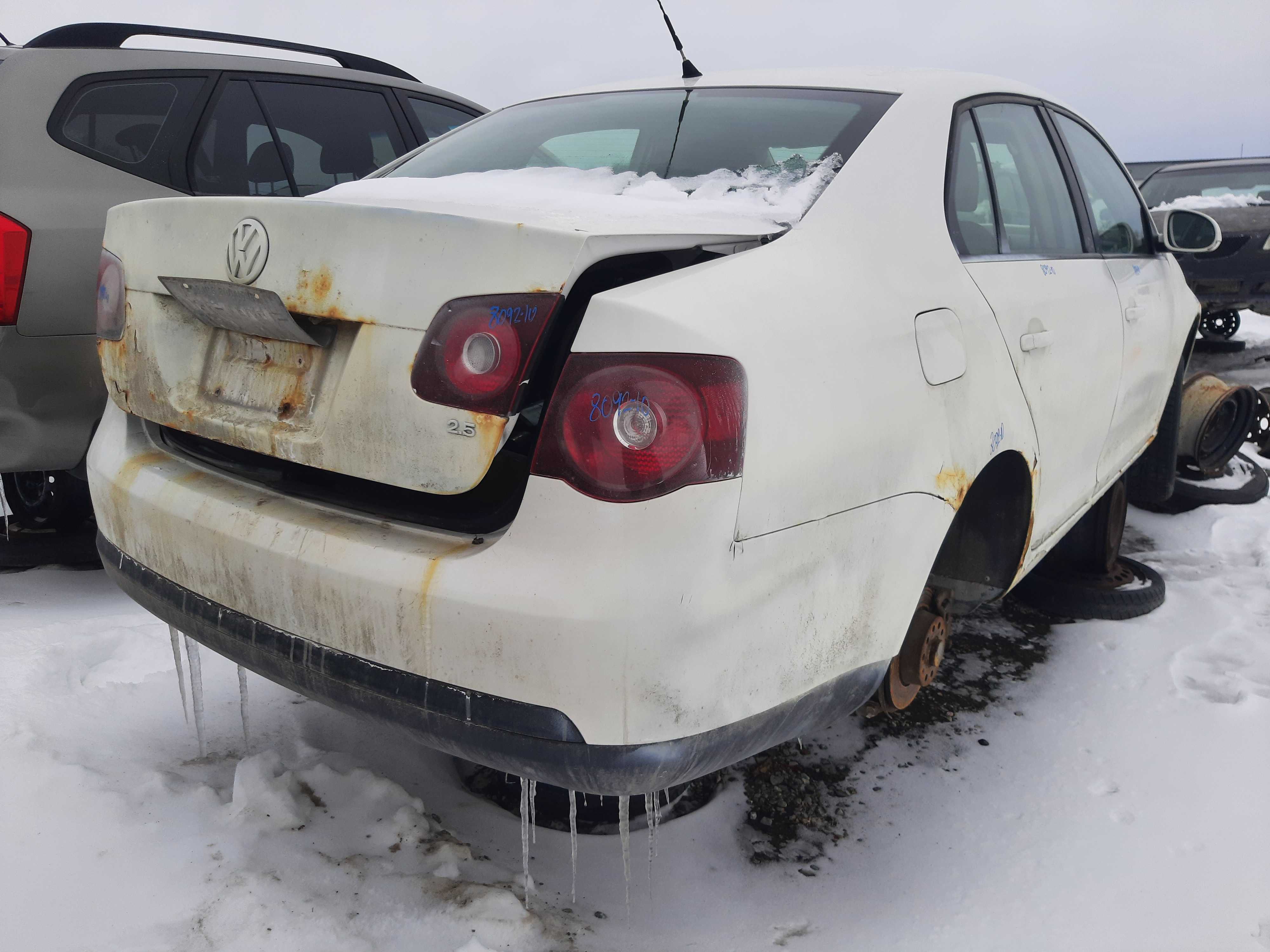 VOLKSWAGEN JETTA 2010