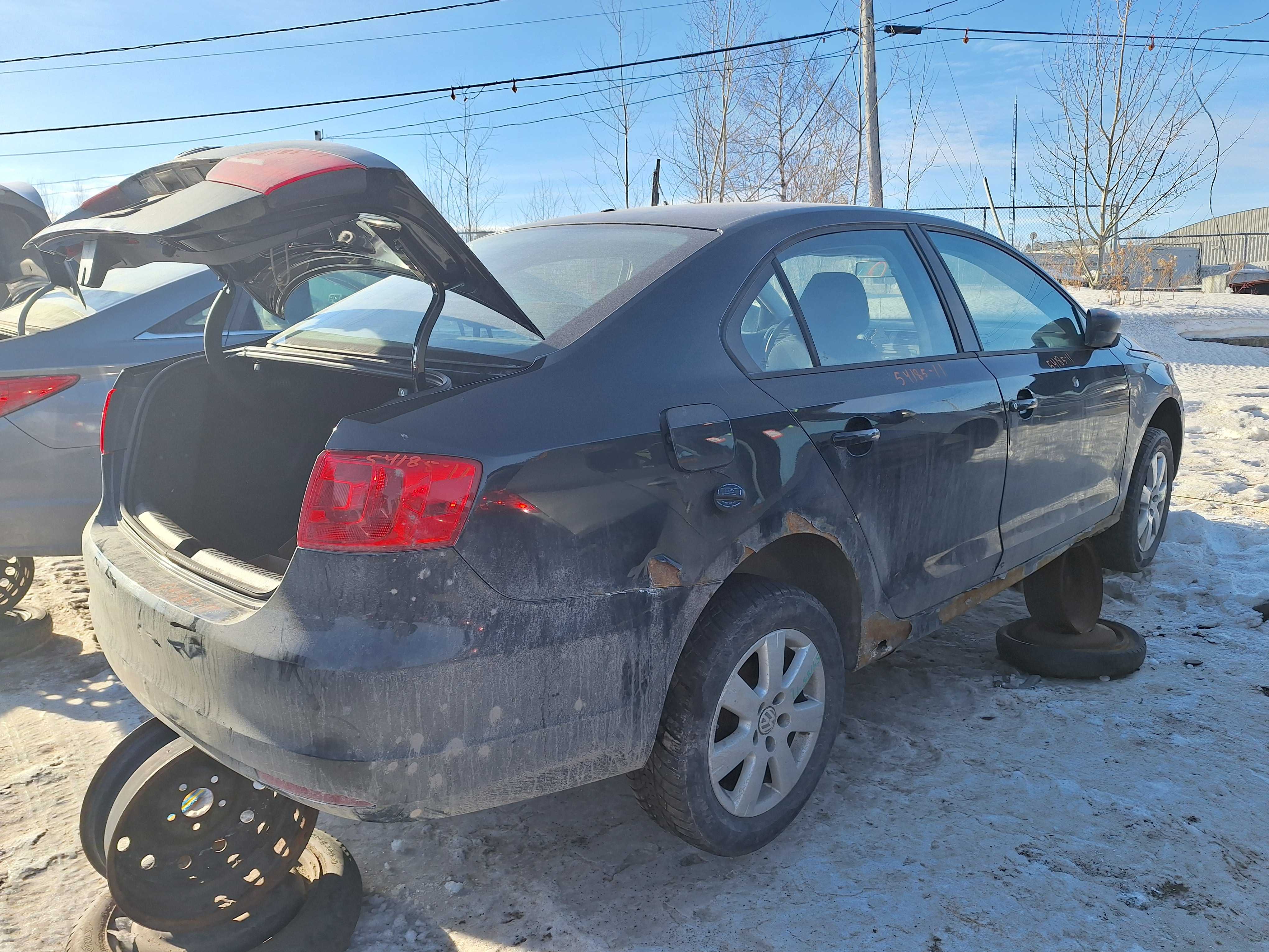 VOLKSWAGEN JETTA 2011