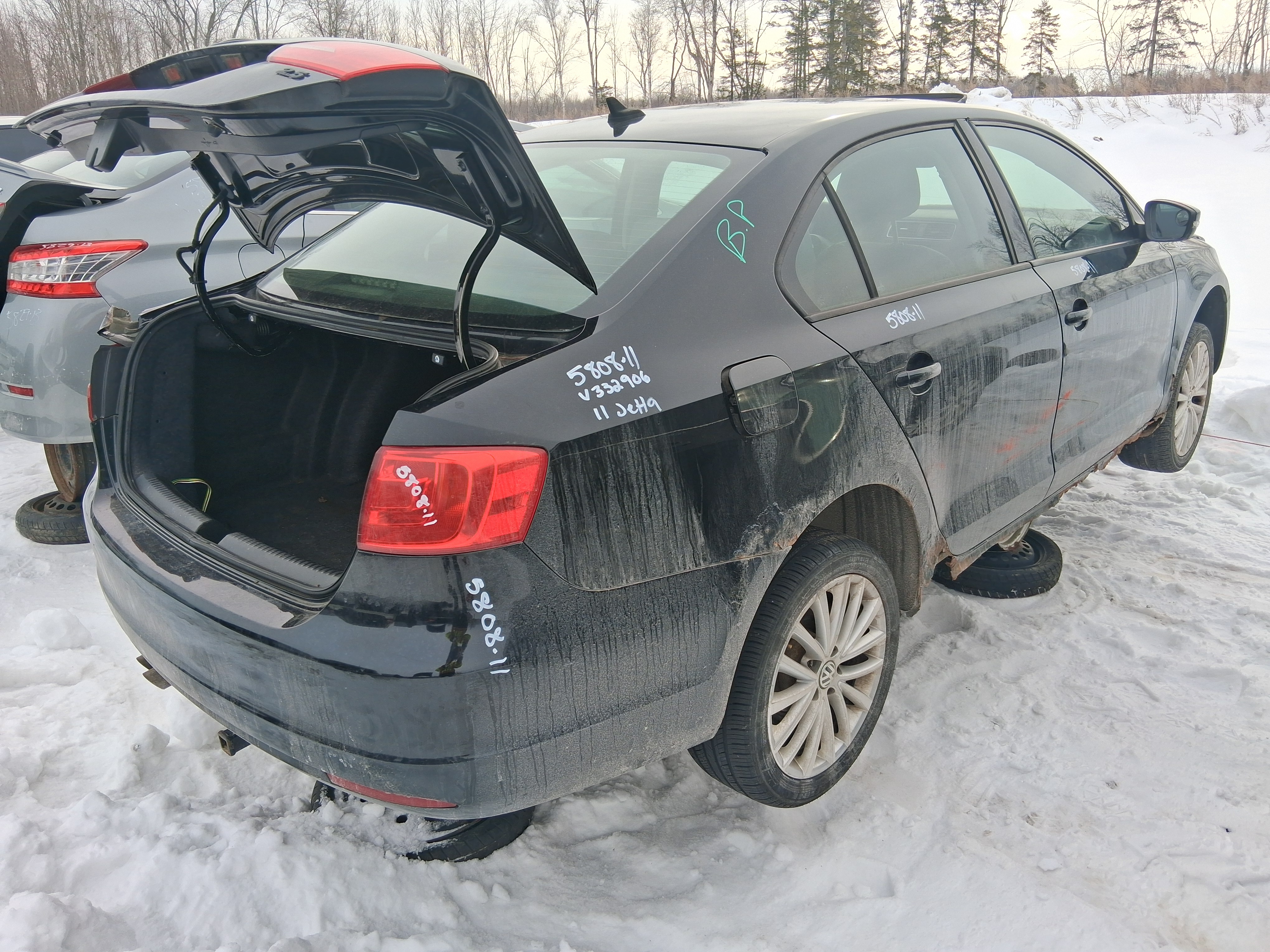 VOLKSWAGEN JETTA 2011