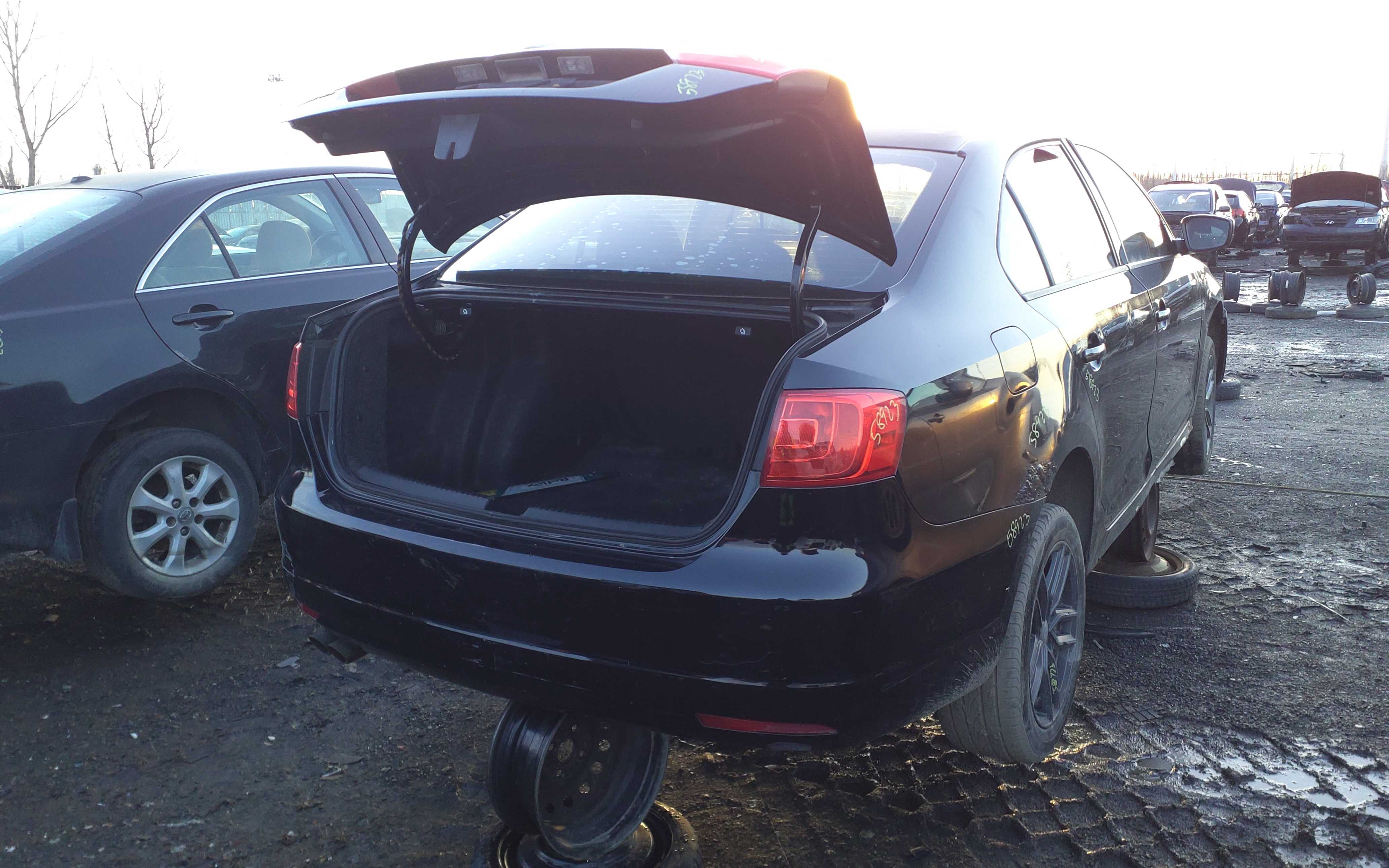 VOLKSWAGEN JETTA 2011