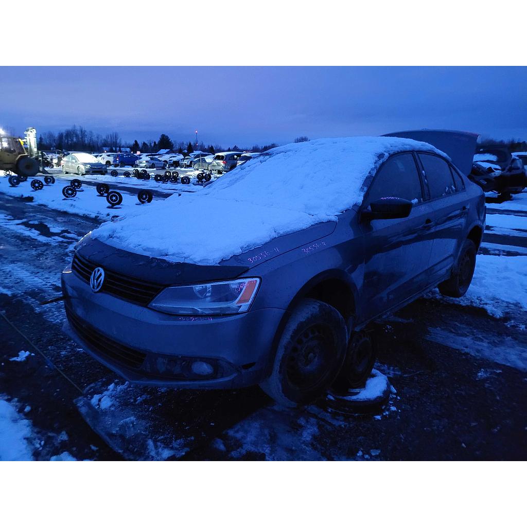 VOLKSWAGEN JETTA 2011