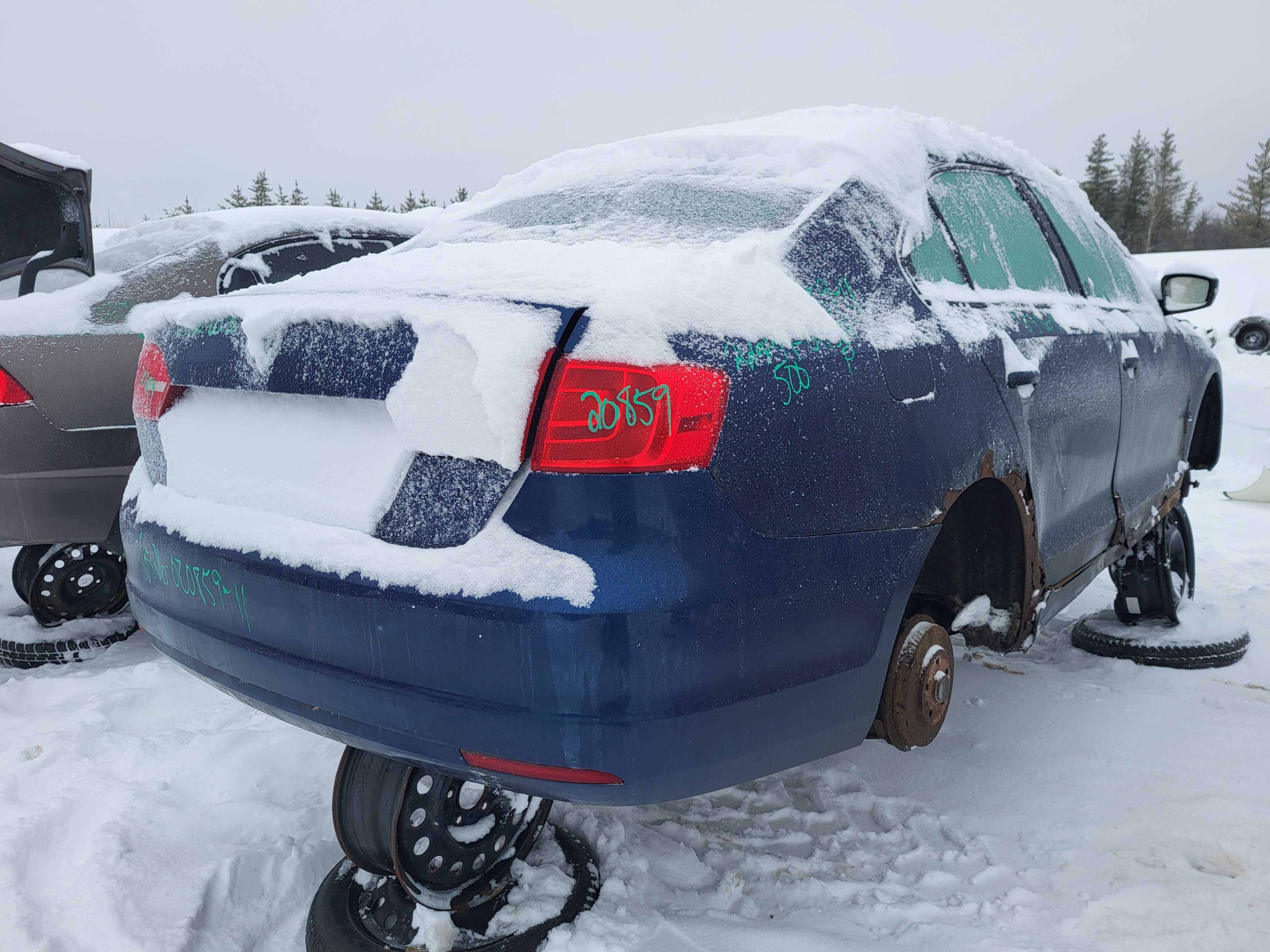 VOLKSWAGEN JETTA 2011