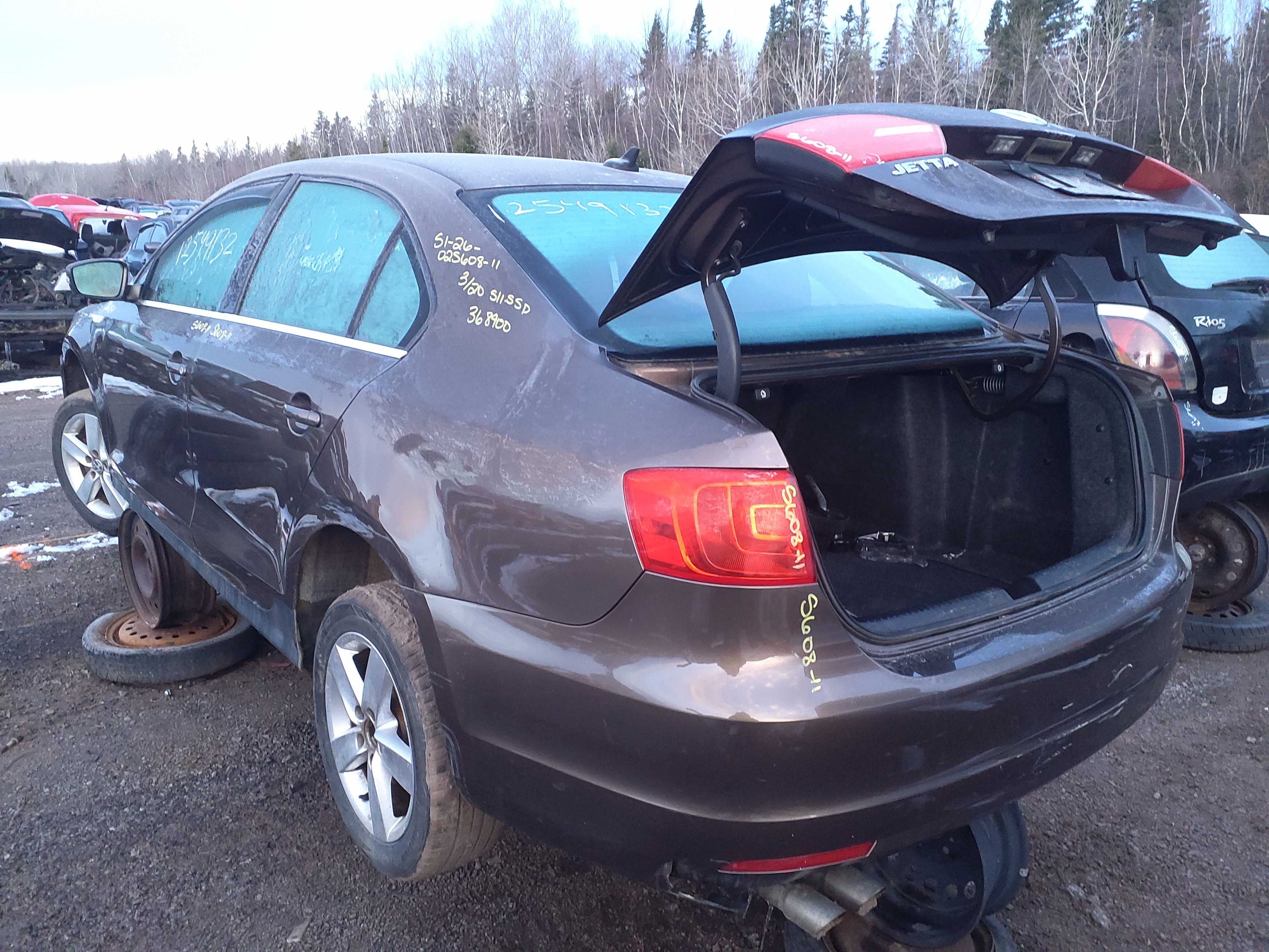 VOLKSWAGEN JETTA 2011