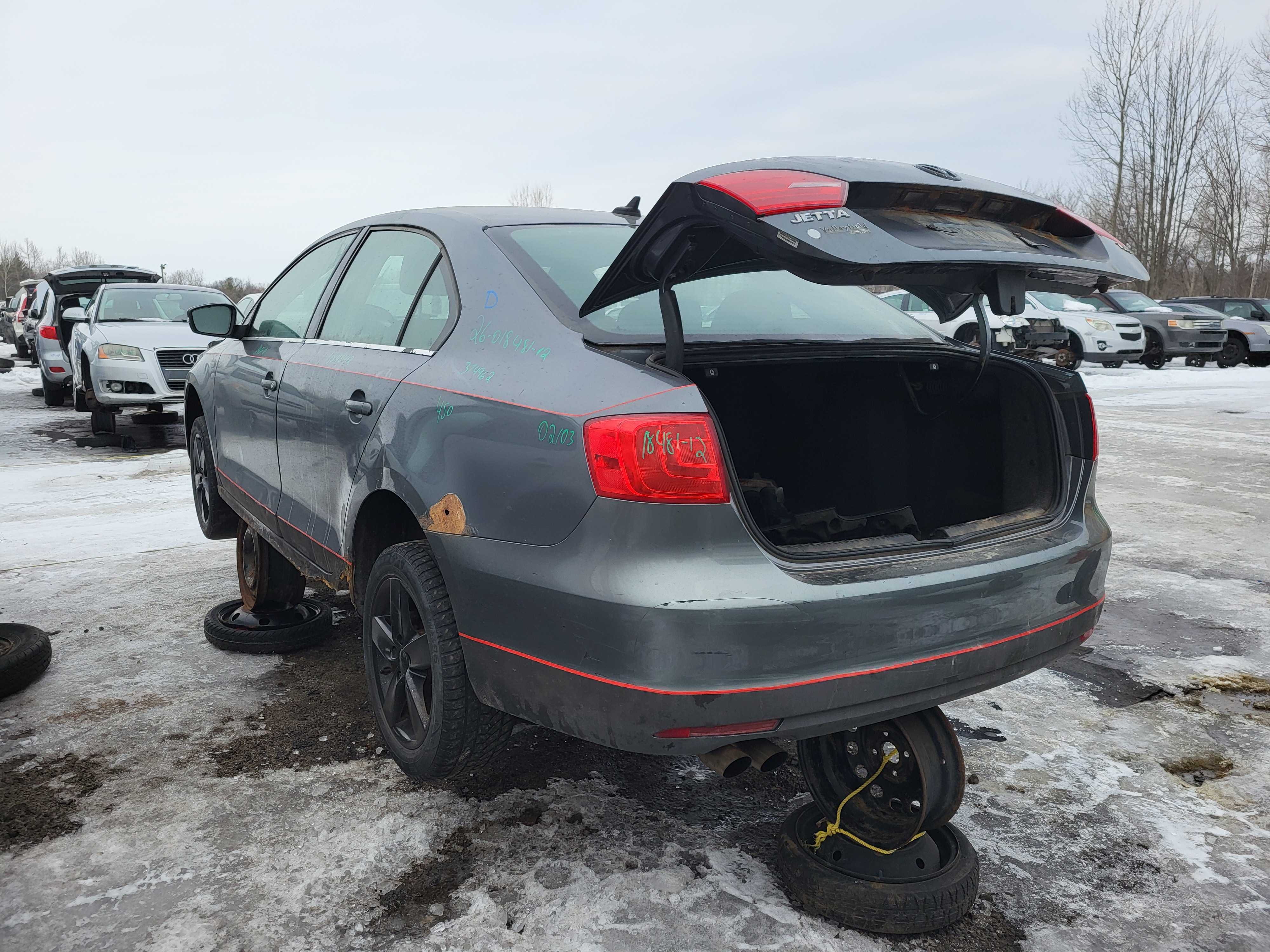 VOLKSWAGEN JETTA 2012