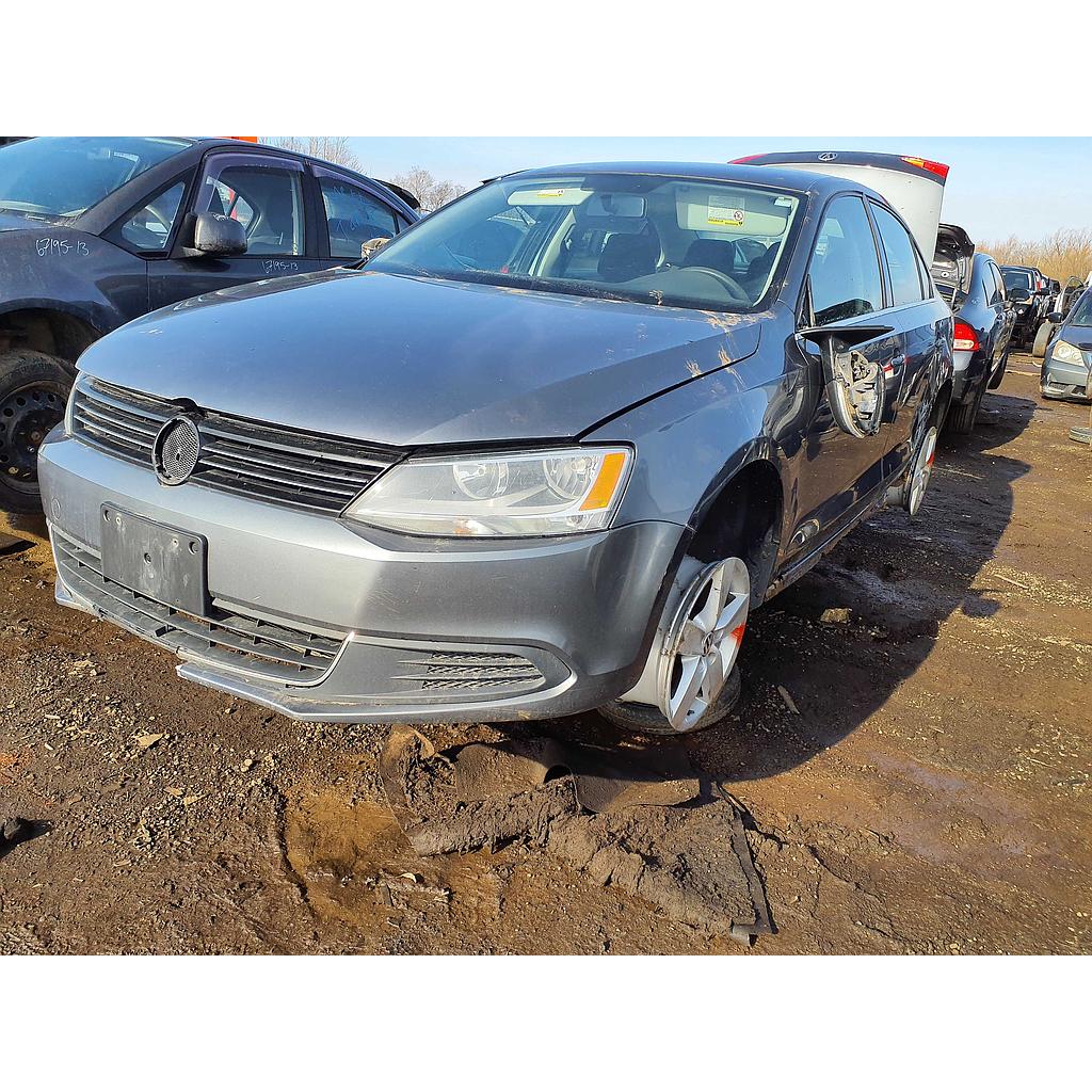 VOLKSWAGEN JETTA 2012