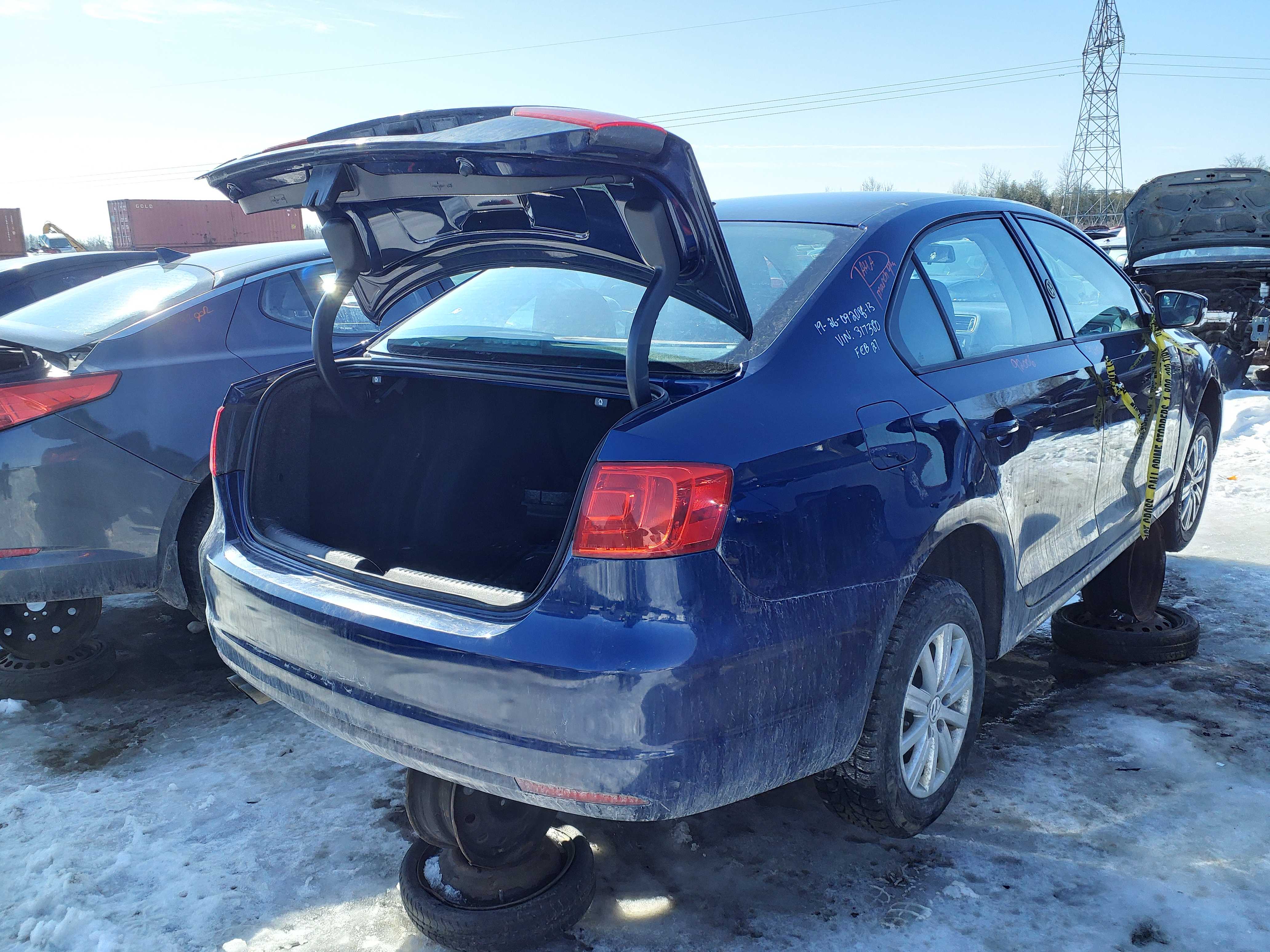 VOLKSWAGEN JETTA 2013