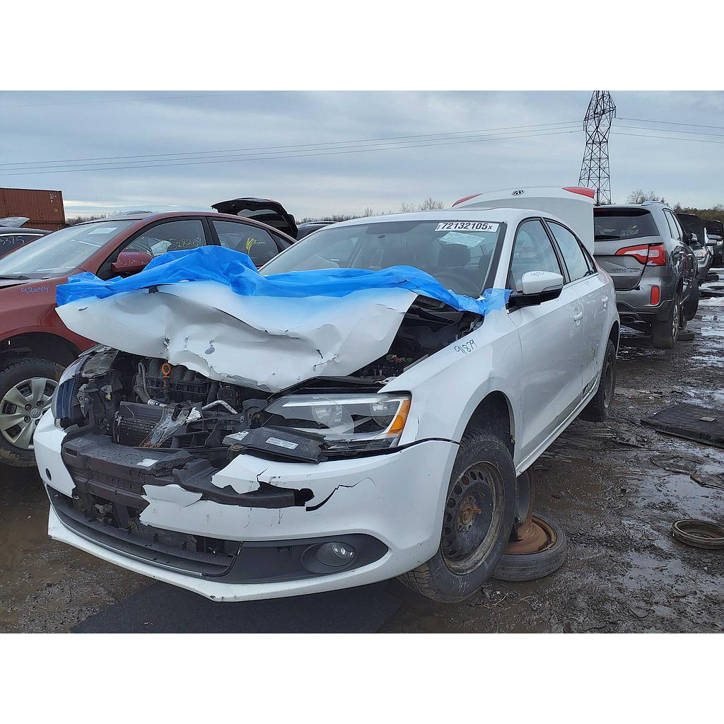 VOLKSWAGEN JETTA 2013