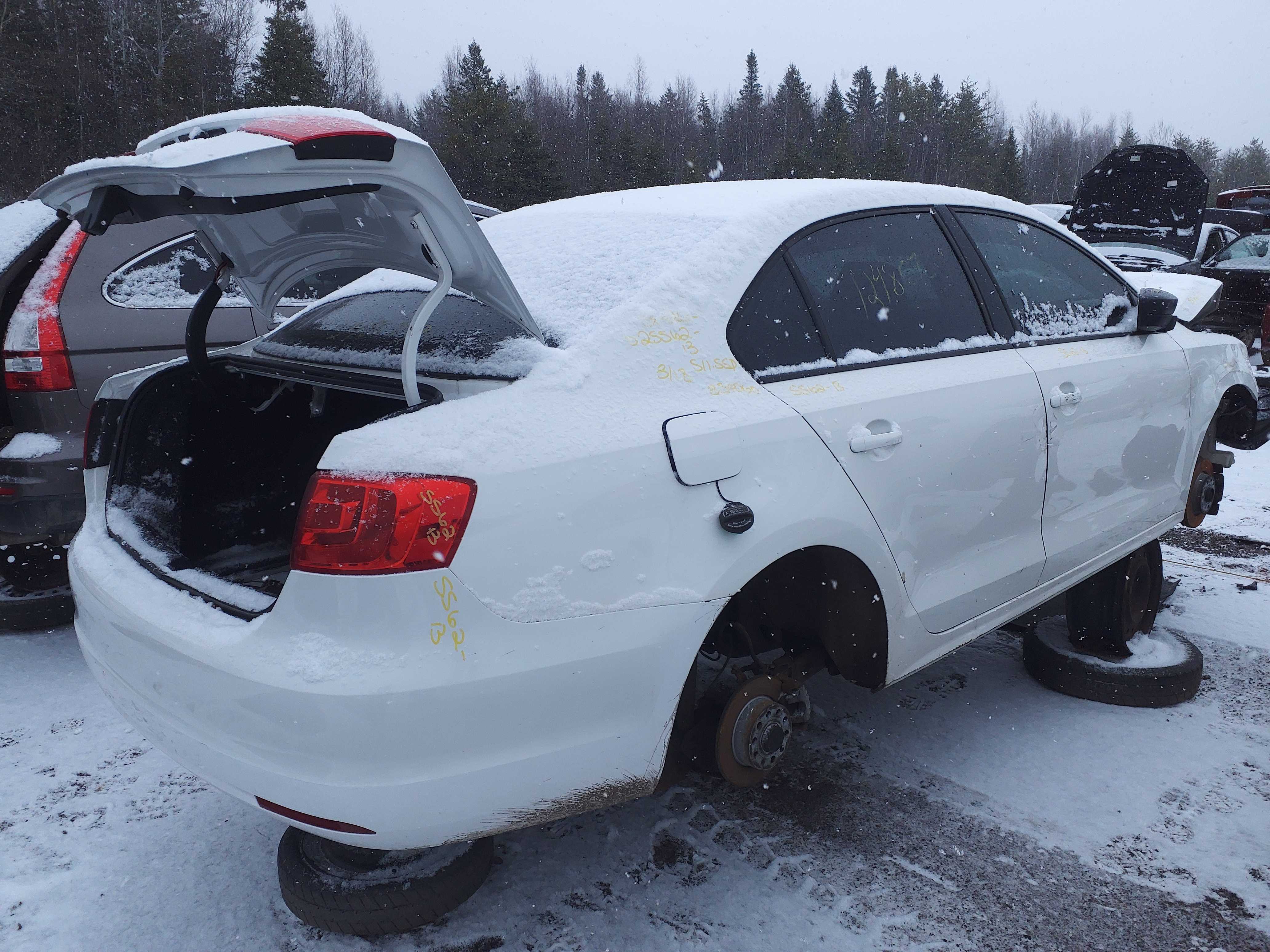 VOLKSWAGEN JETTA 2013