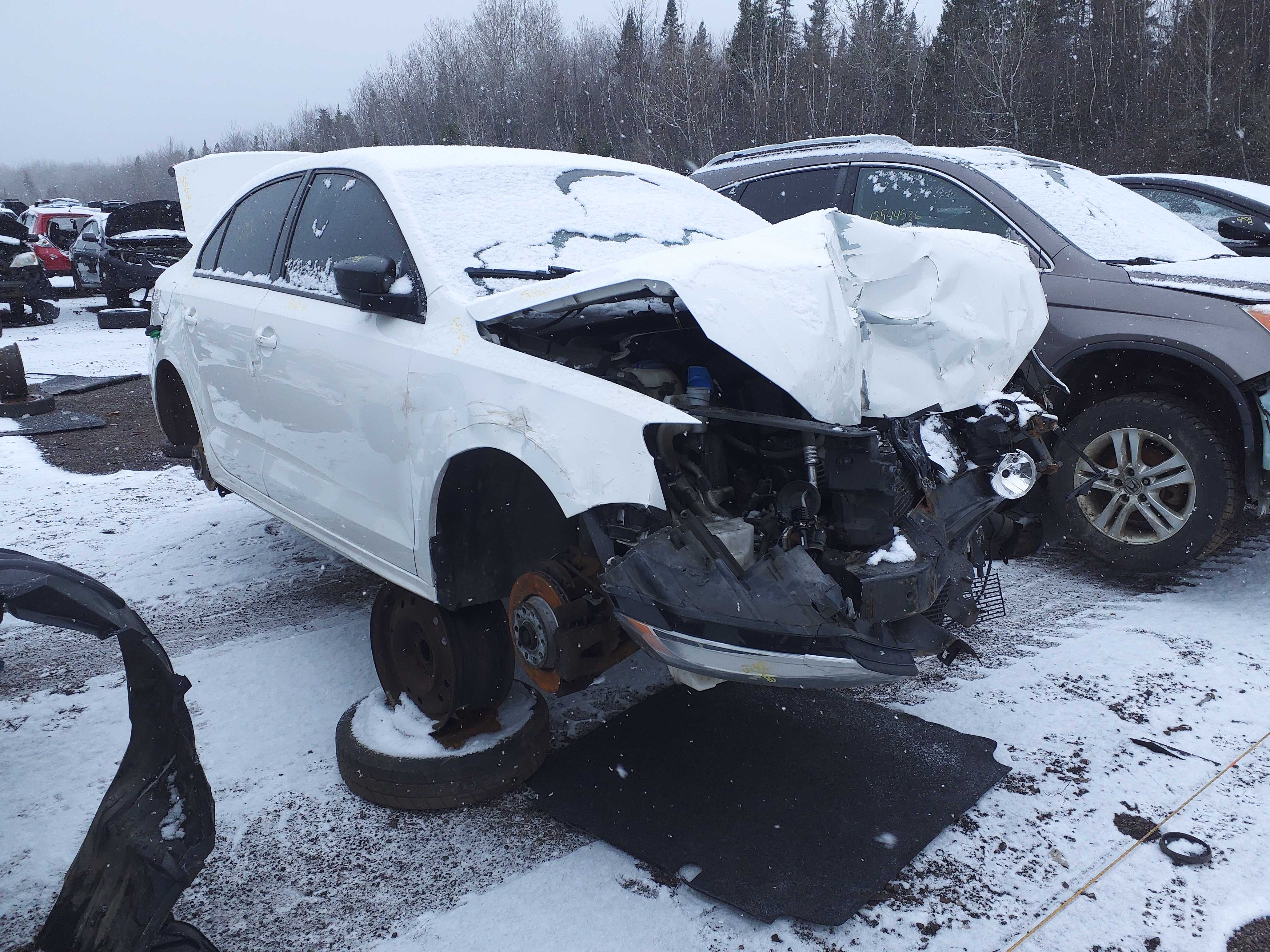 VOLKSWAGEN JETTA 2013