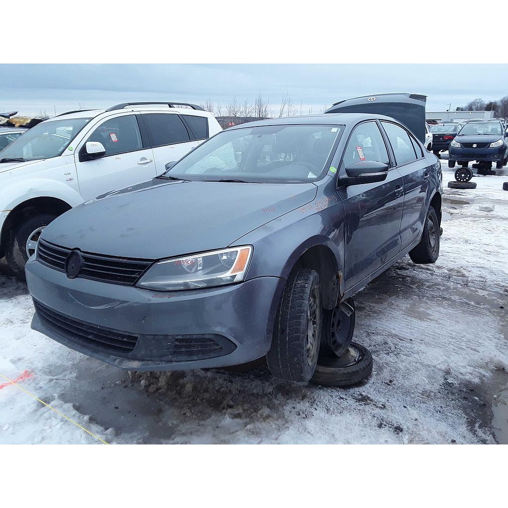 VOLKSWAGEN JETTA 2013