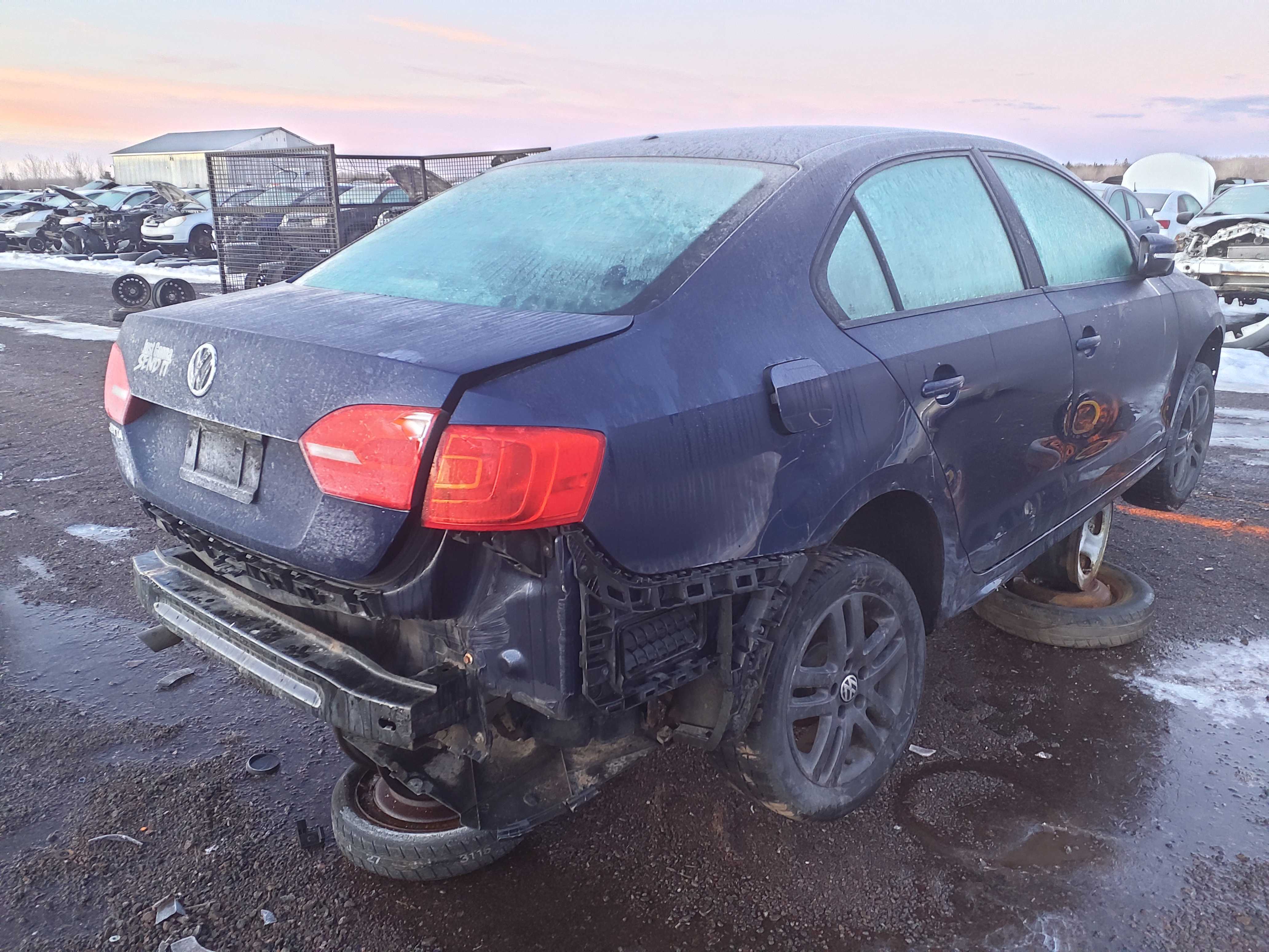 VOLKSWAGEN JETTA 2014