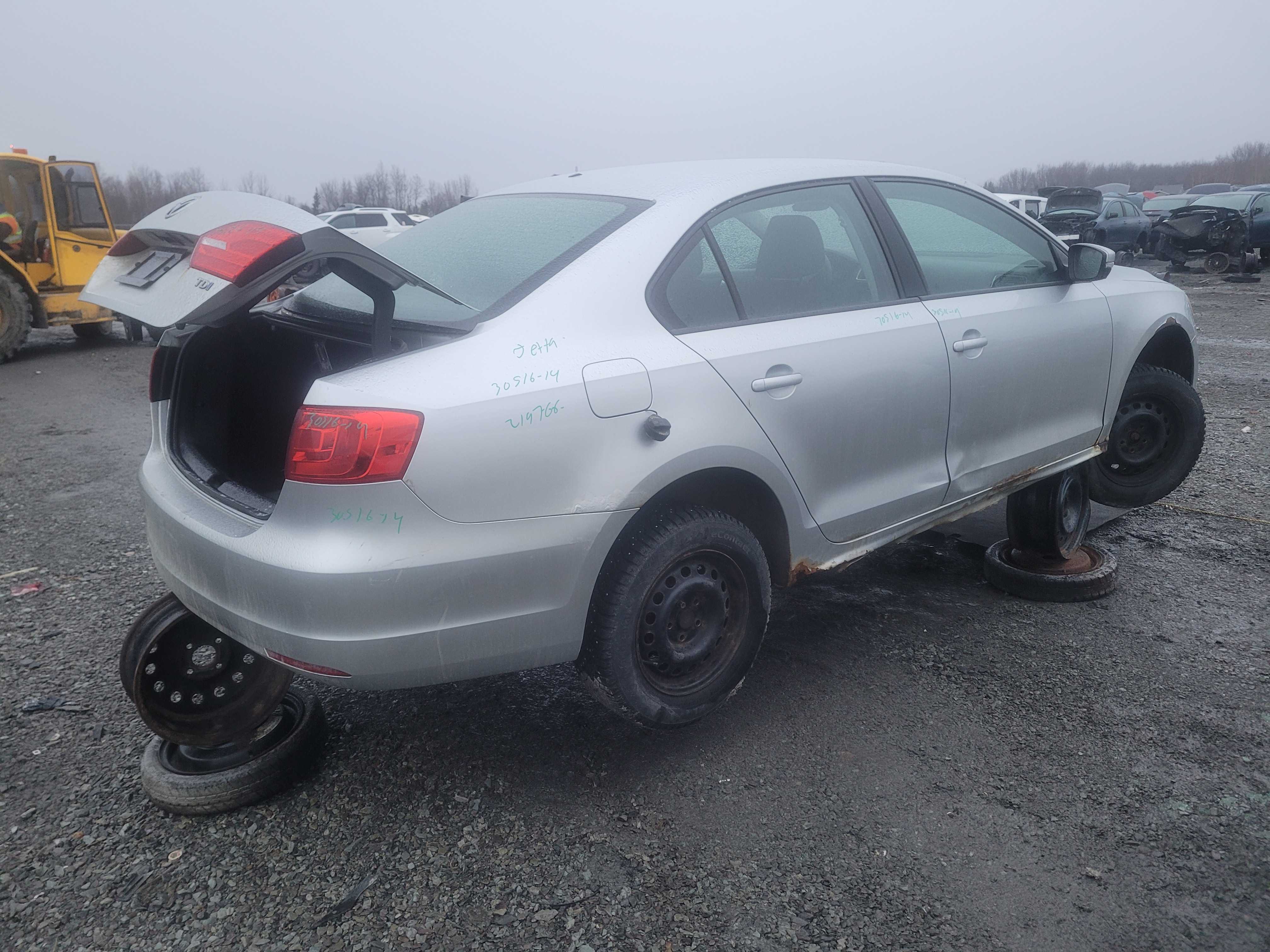 VOLKSWAGEN JETTA 2014