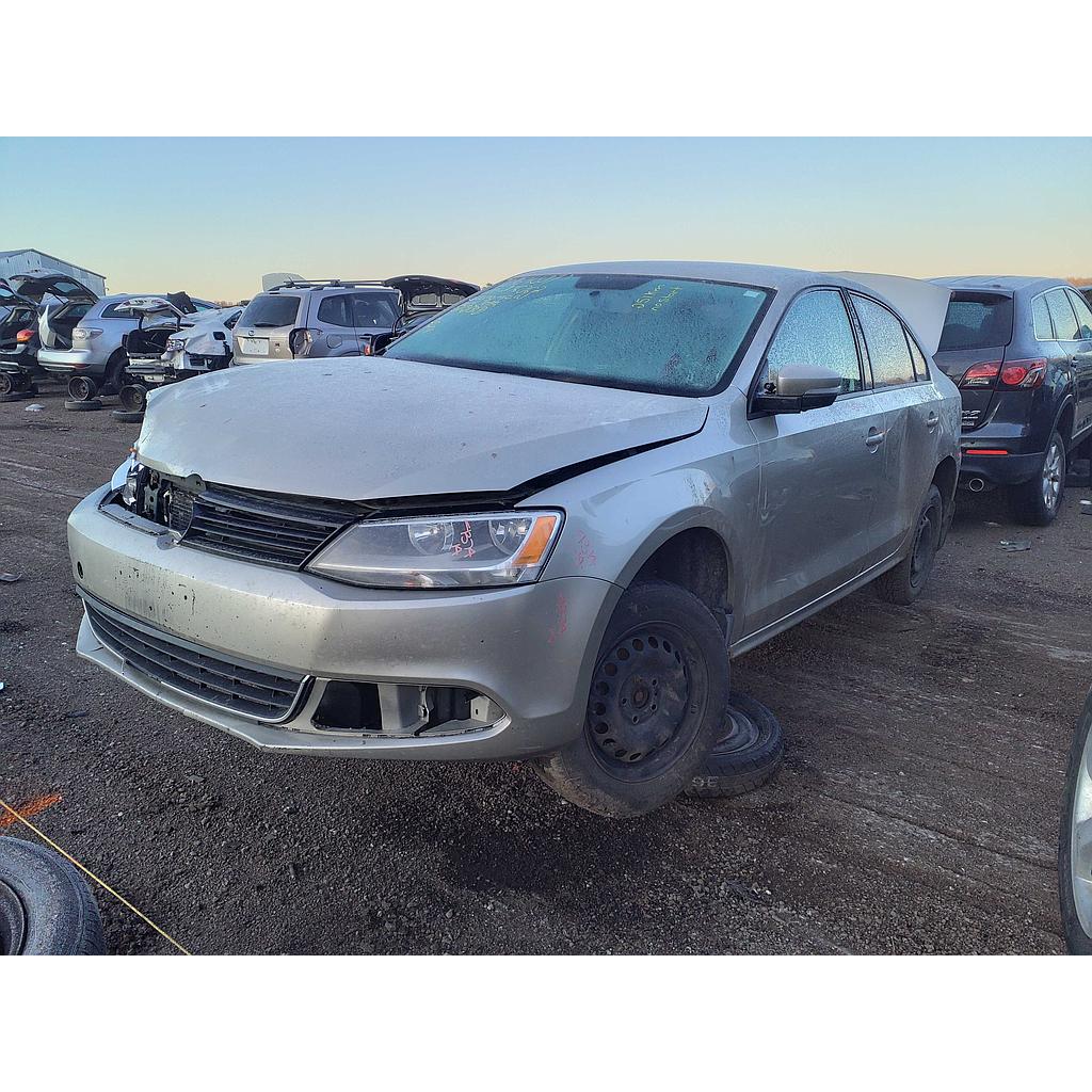 VOLKSWAGEN JETTA 2014