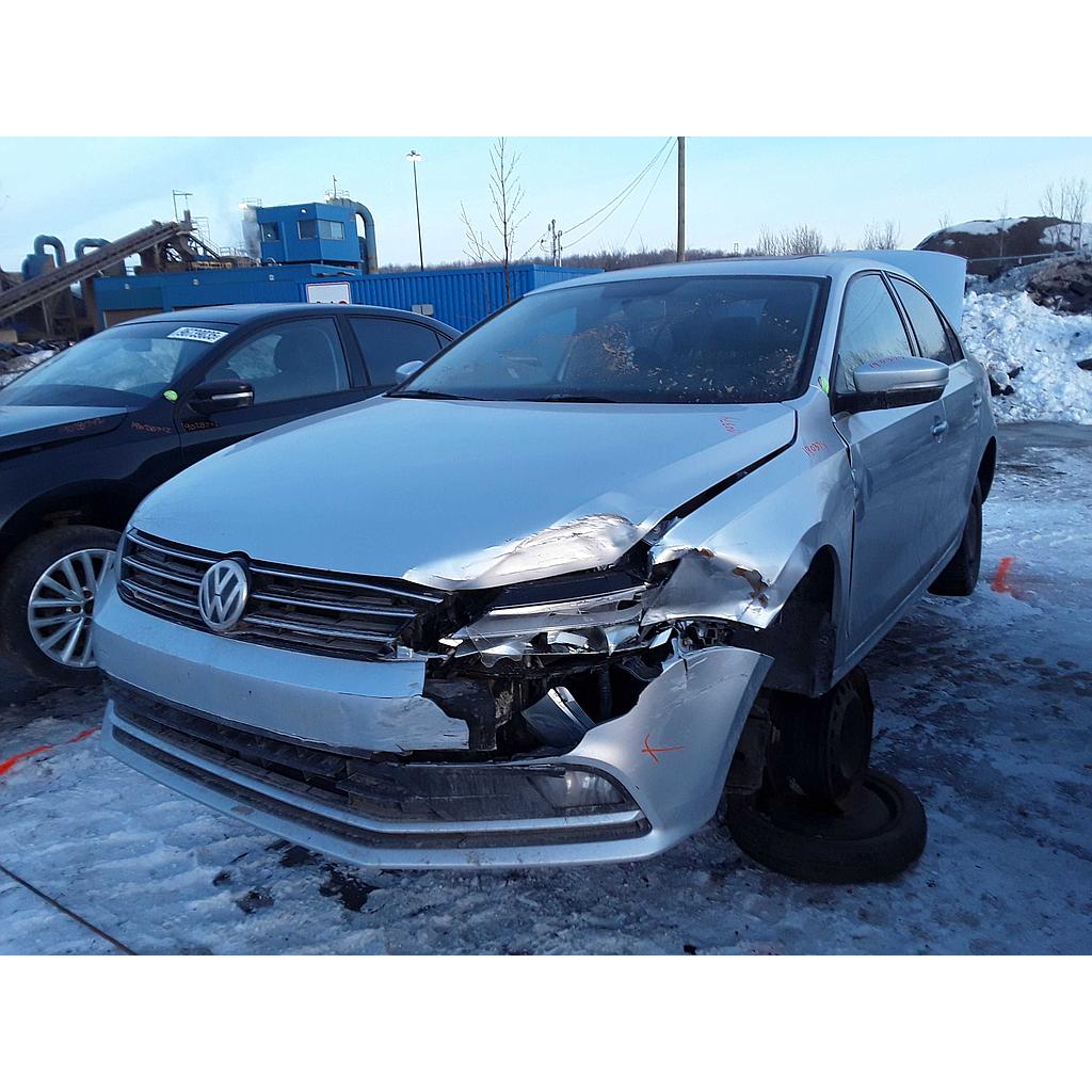 VOLKSWAGEN JETTA 2015