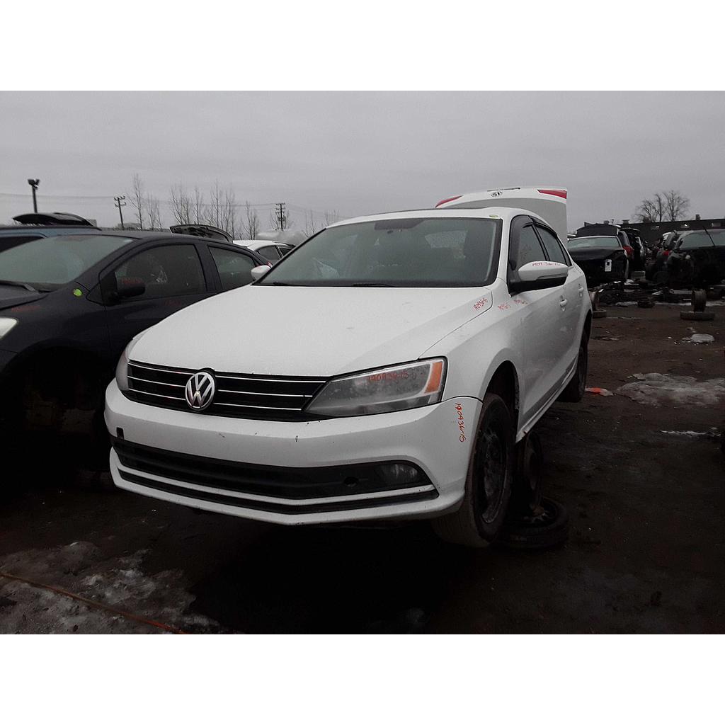 VOLKSWAGEN JETTA 2015