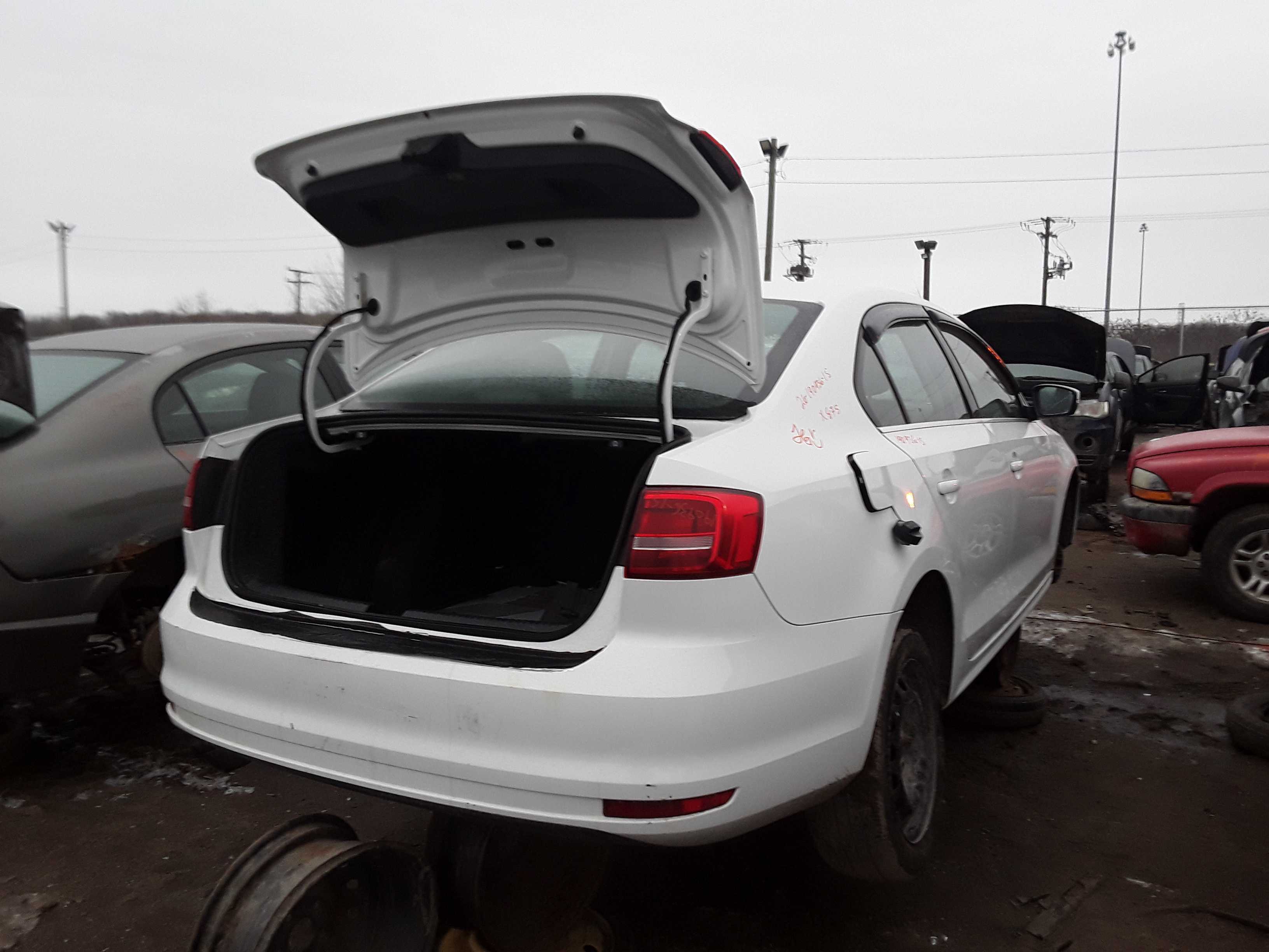 VOLKSWAGEN JETTA 2015