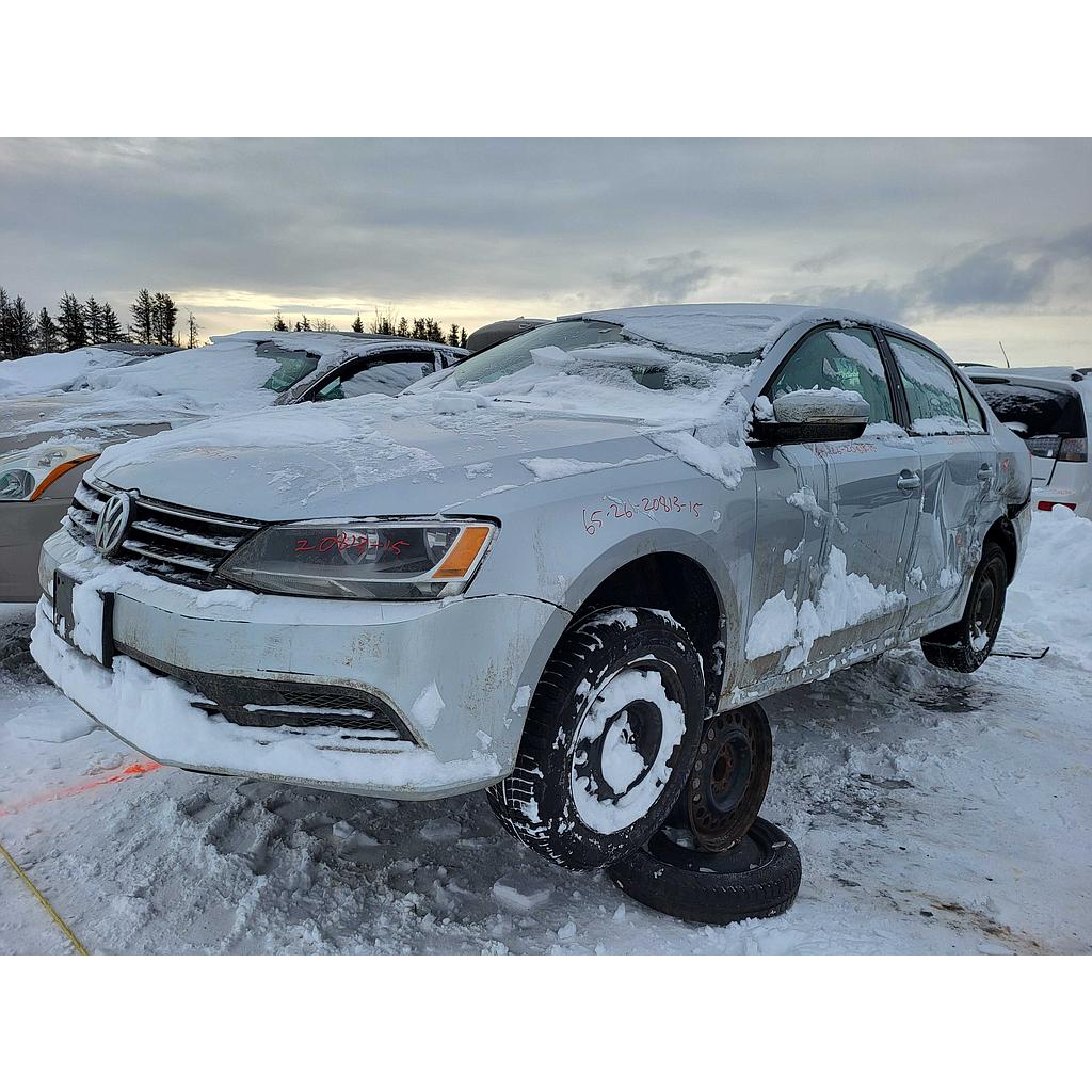 VOLKSWAGEN JETTA 2015