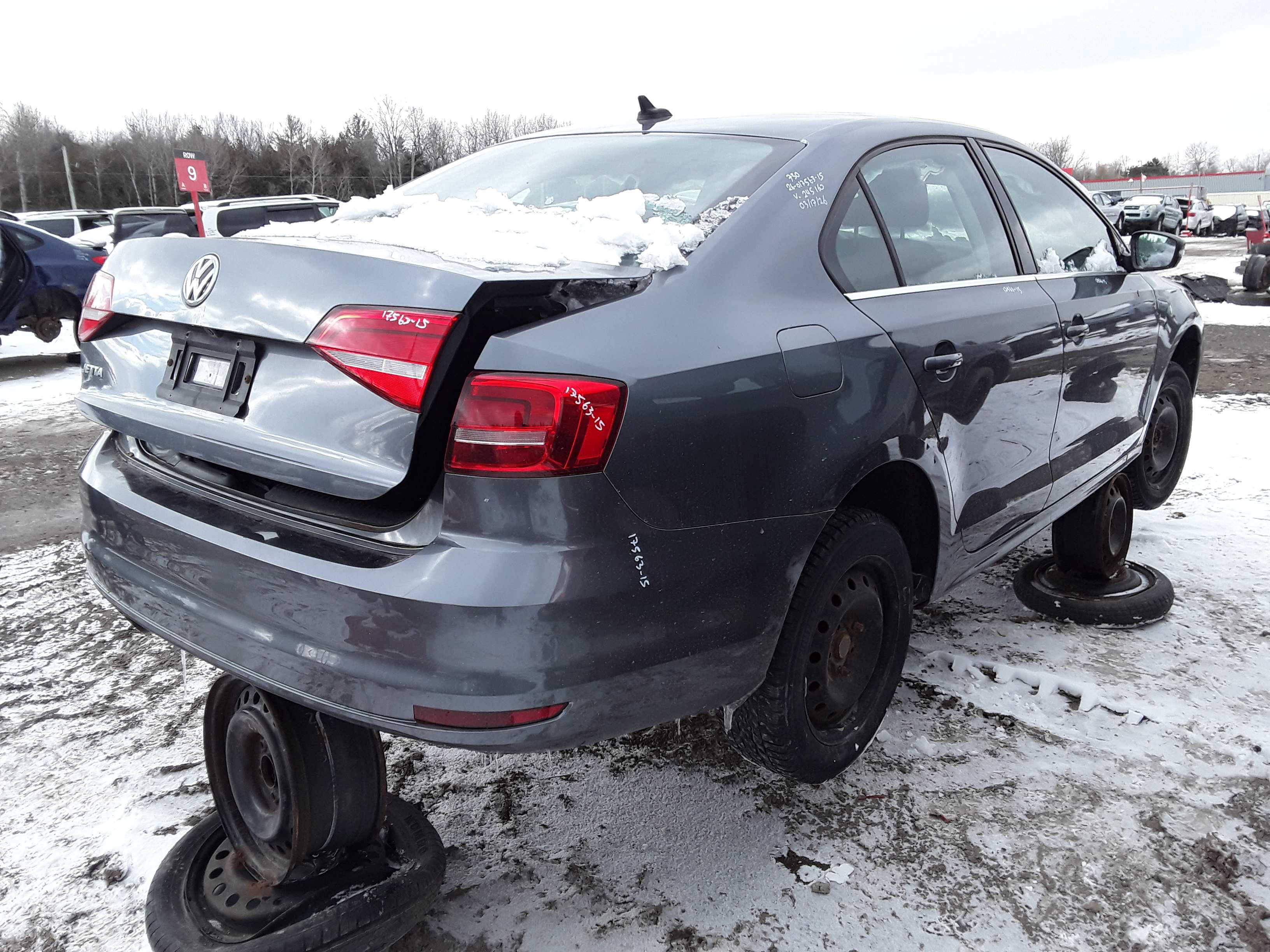 VOLKSWAGEN JETTA 2015