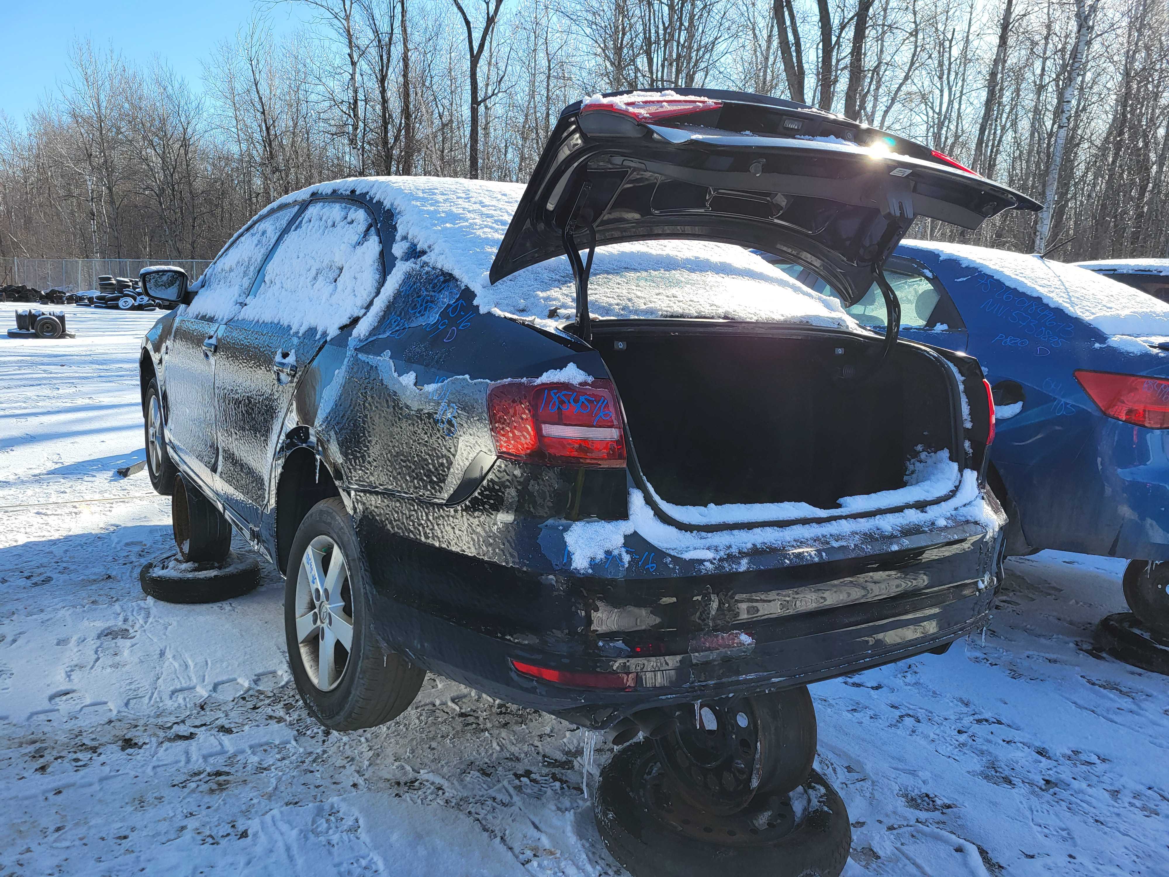 VOLKSWAGEN JETTA 2016