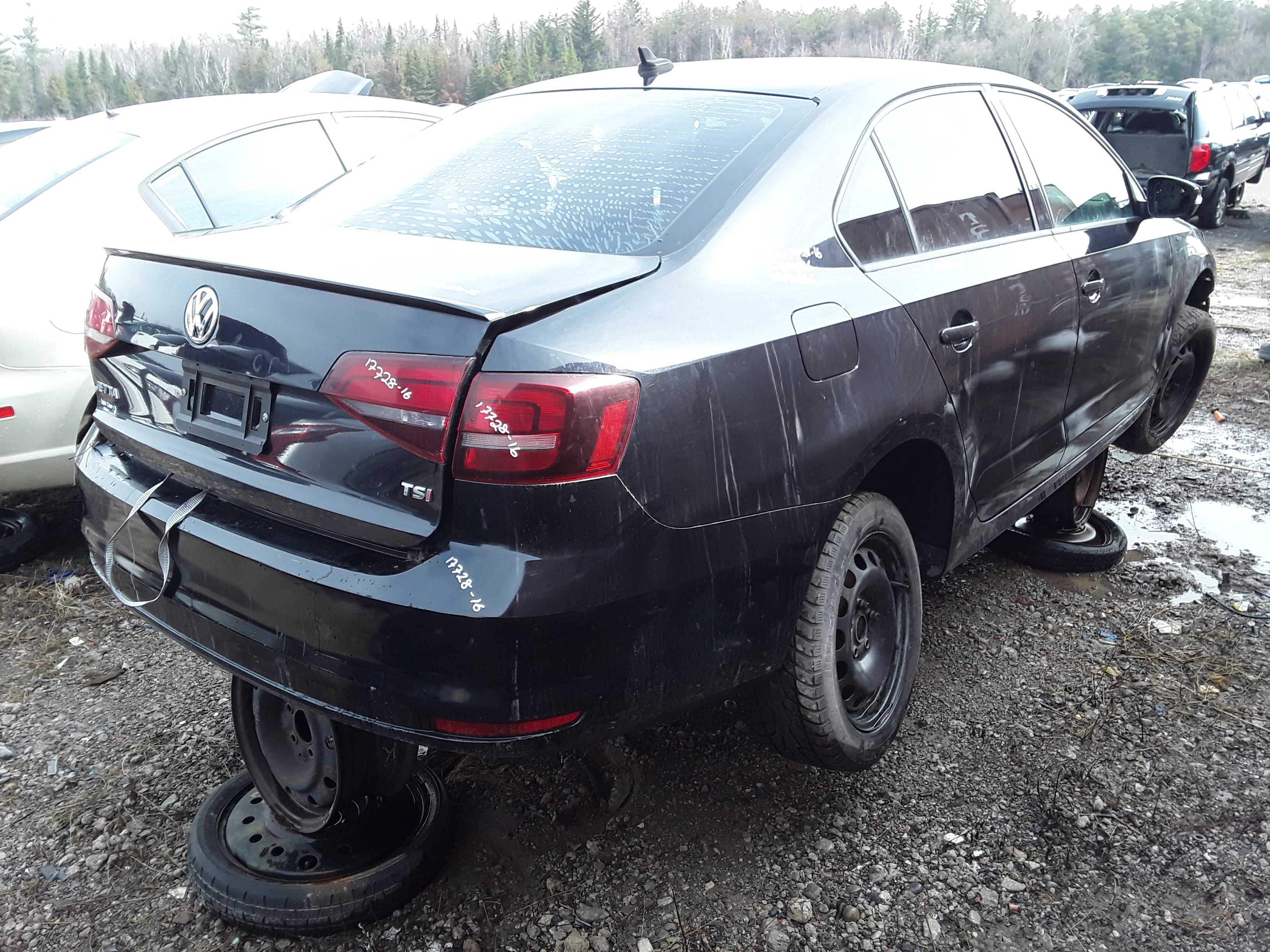 VOLKSWAGEN JETTA 2016