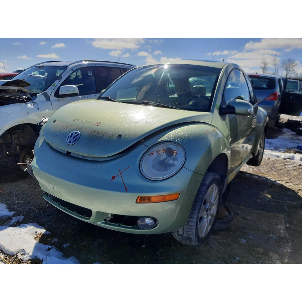 VOLKSWAGEN NEW BEETLE 2008