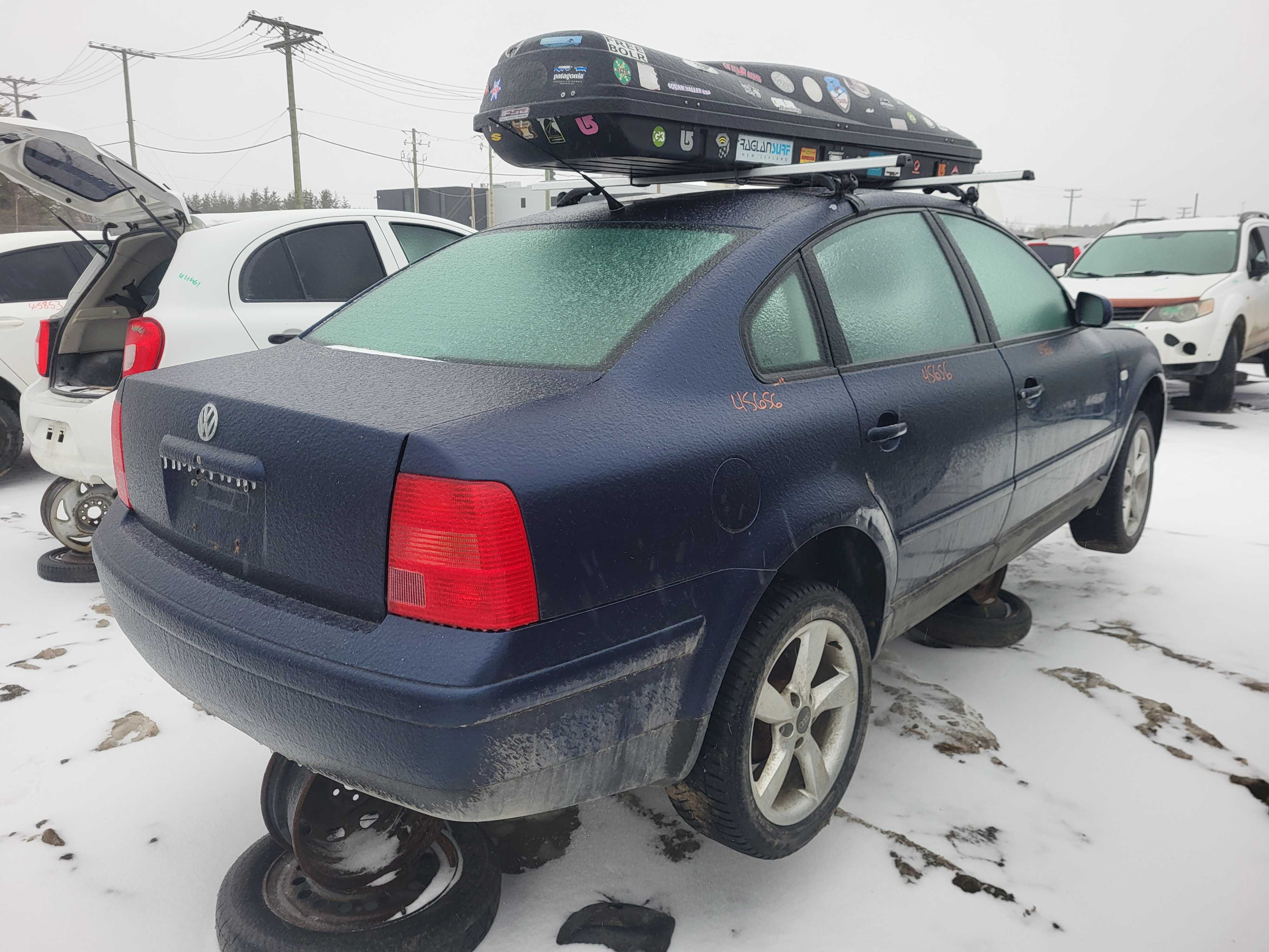 VOLKSWAGEN PASSAT 1999