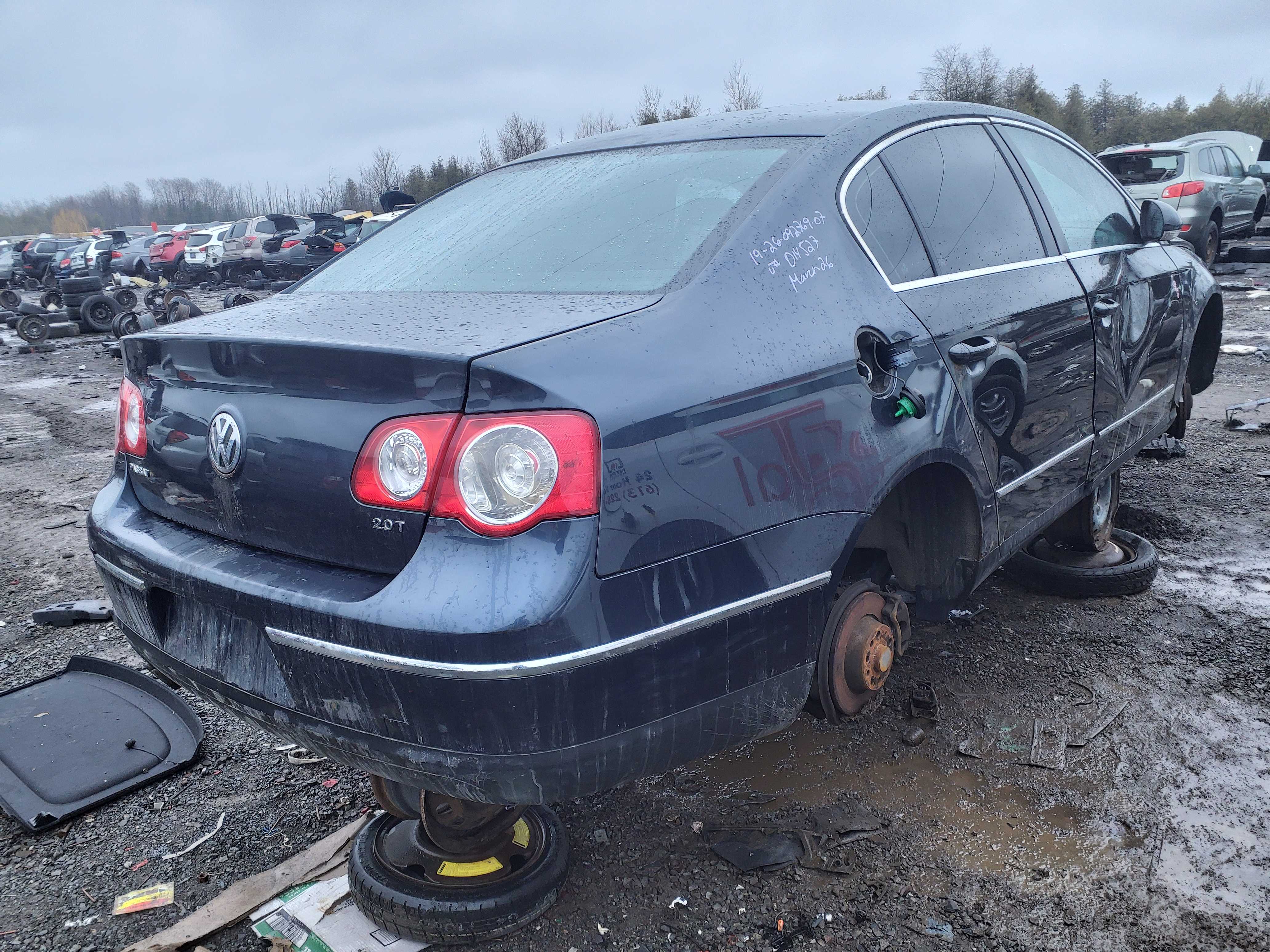 VOLKSWAGEN PASSAT 2007