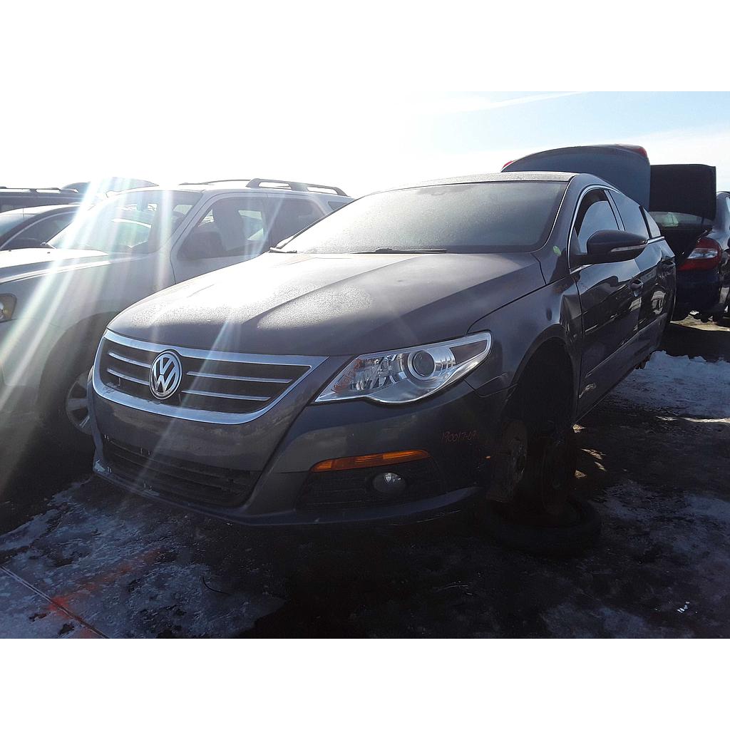 VOLKSWAGEN PASSAT 2009