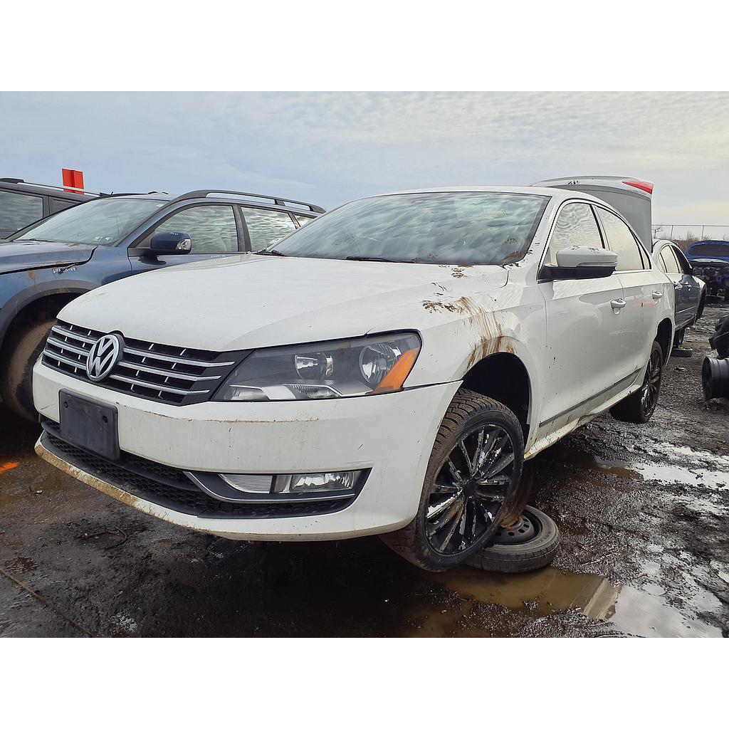 VOLKSWAGEN PASSAT 2014