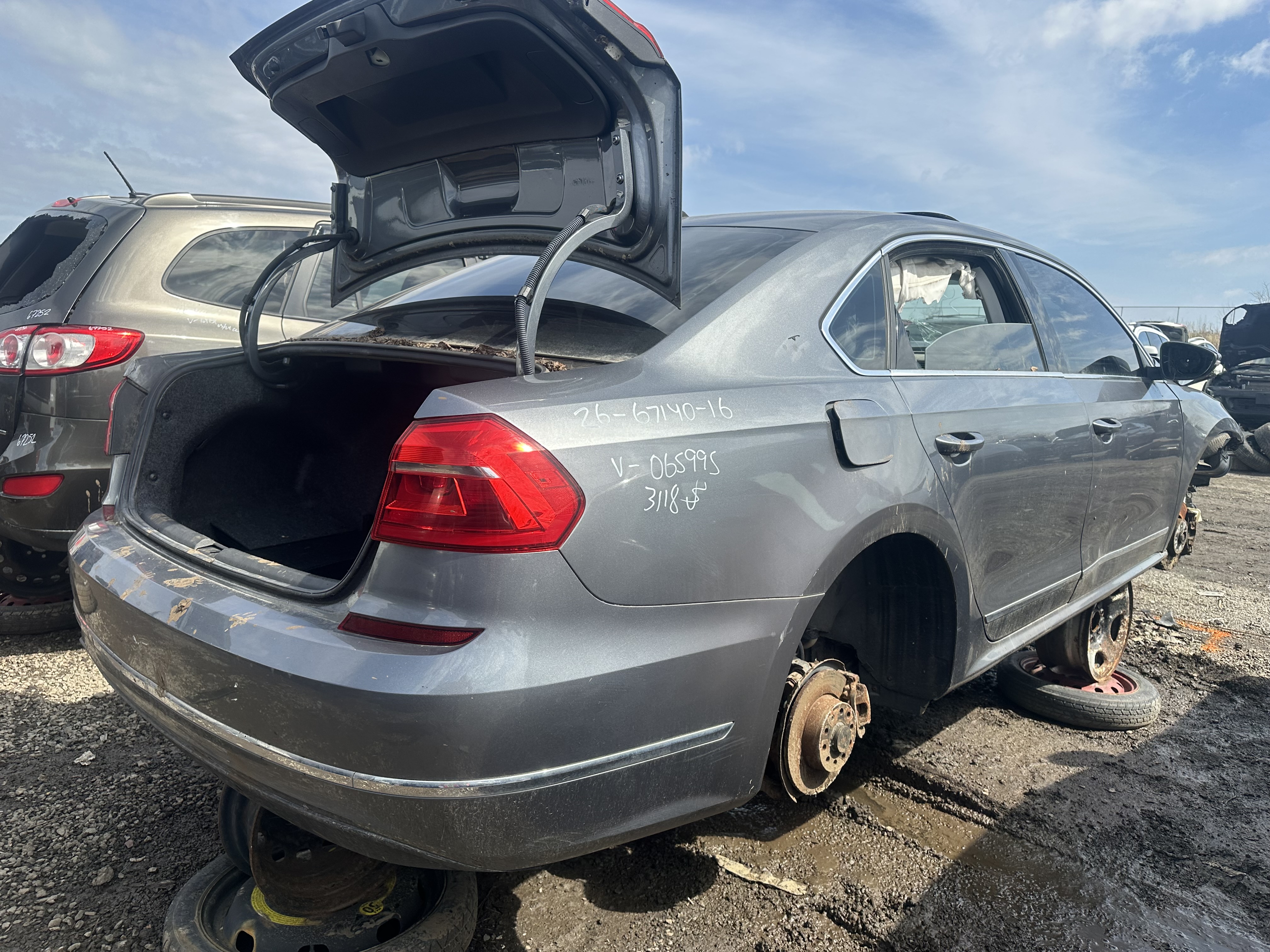 VOLKSWAGEN PASSAT 2016