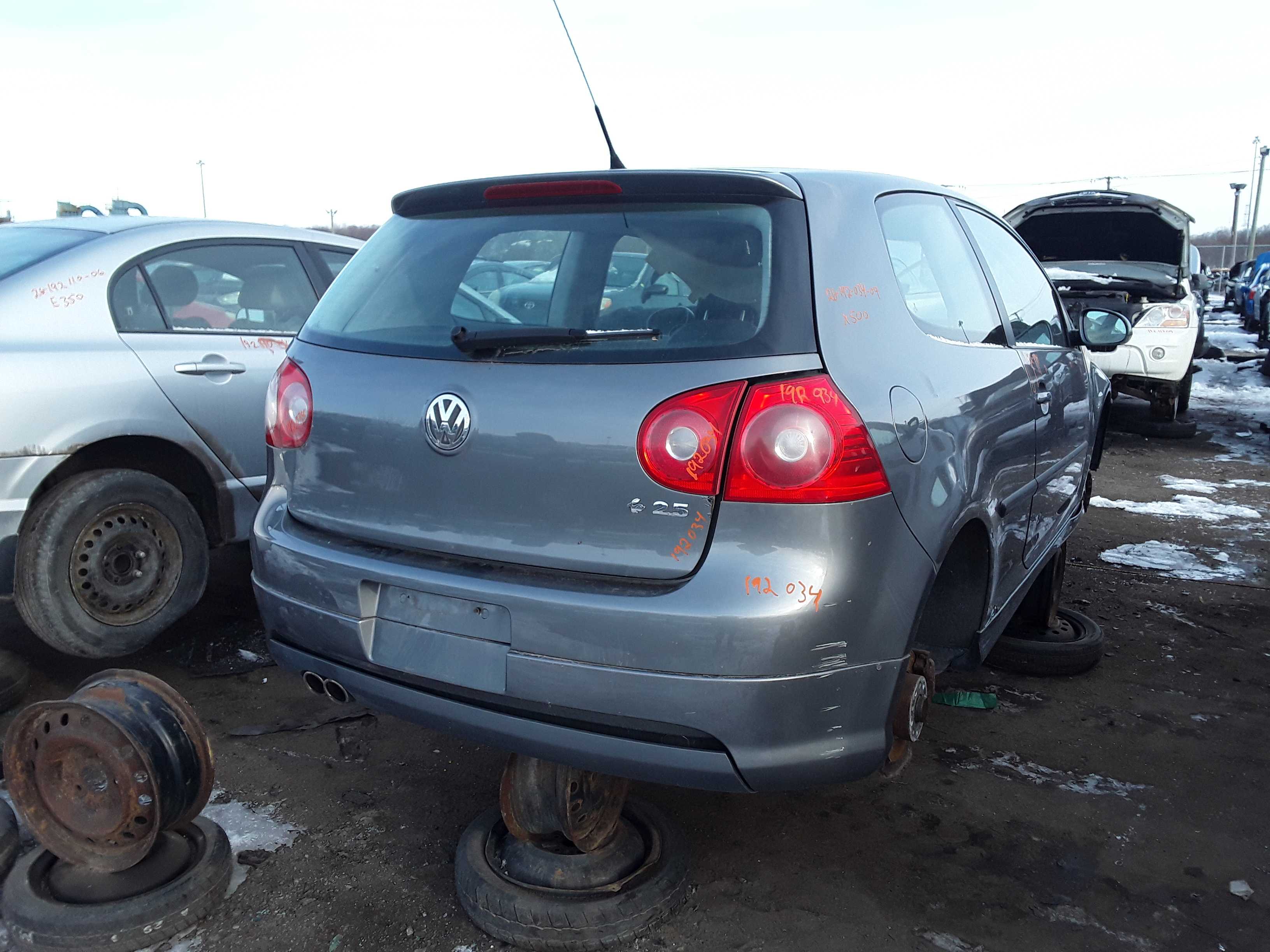 VOLKSWAGEN RABBIT 2009