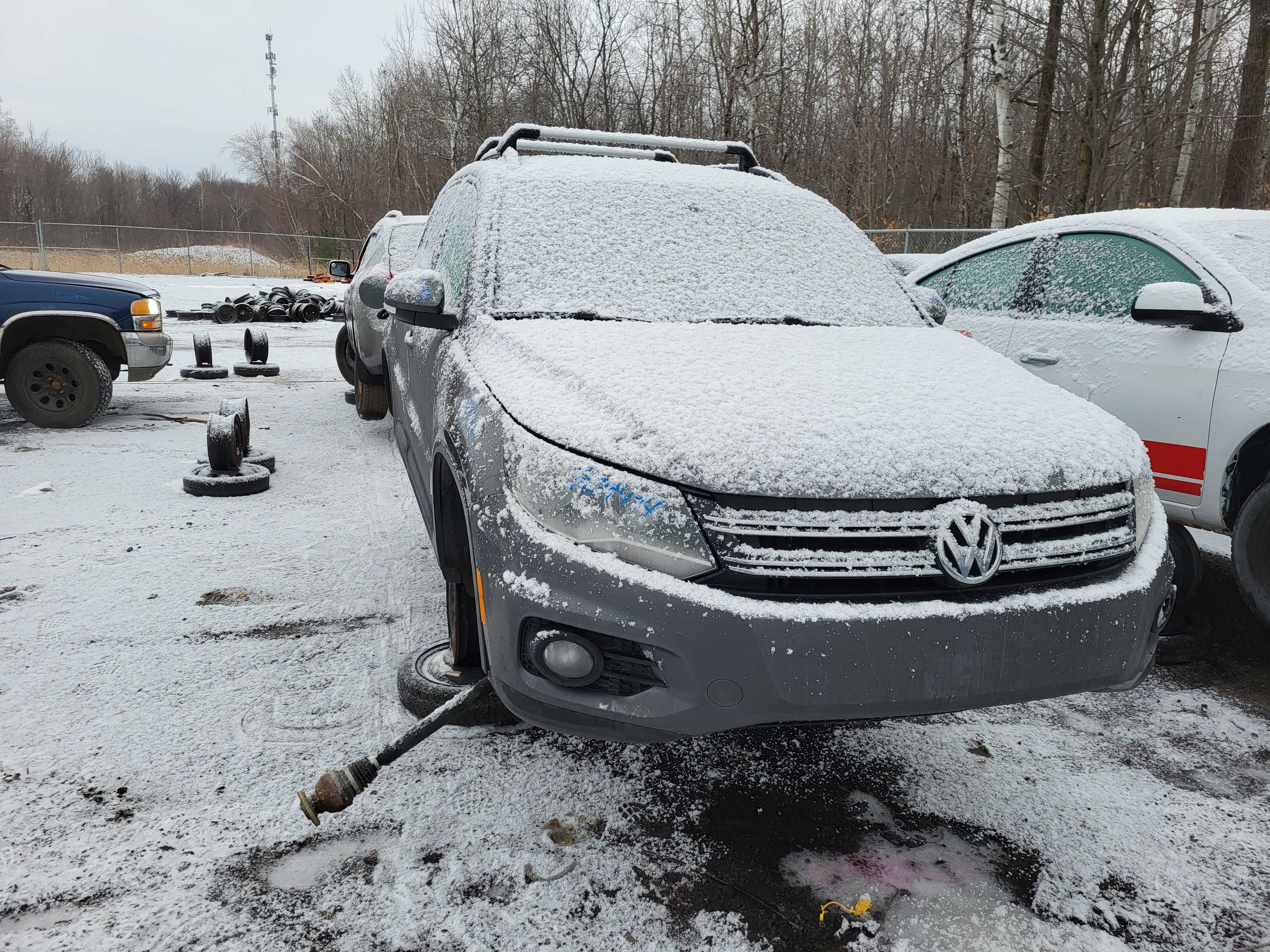 VOLKSWAGEN TIGUAN 2014