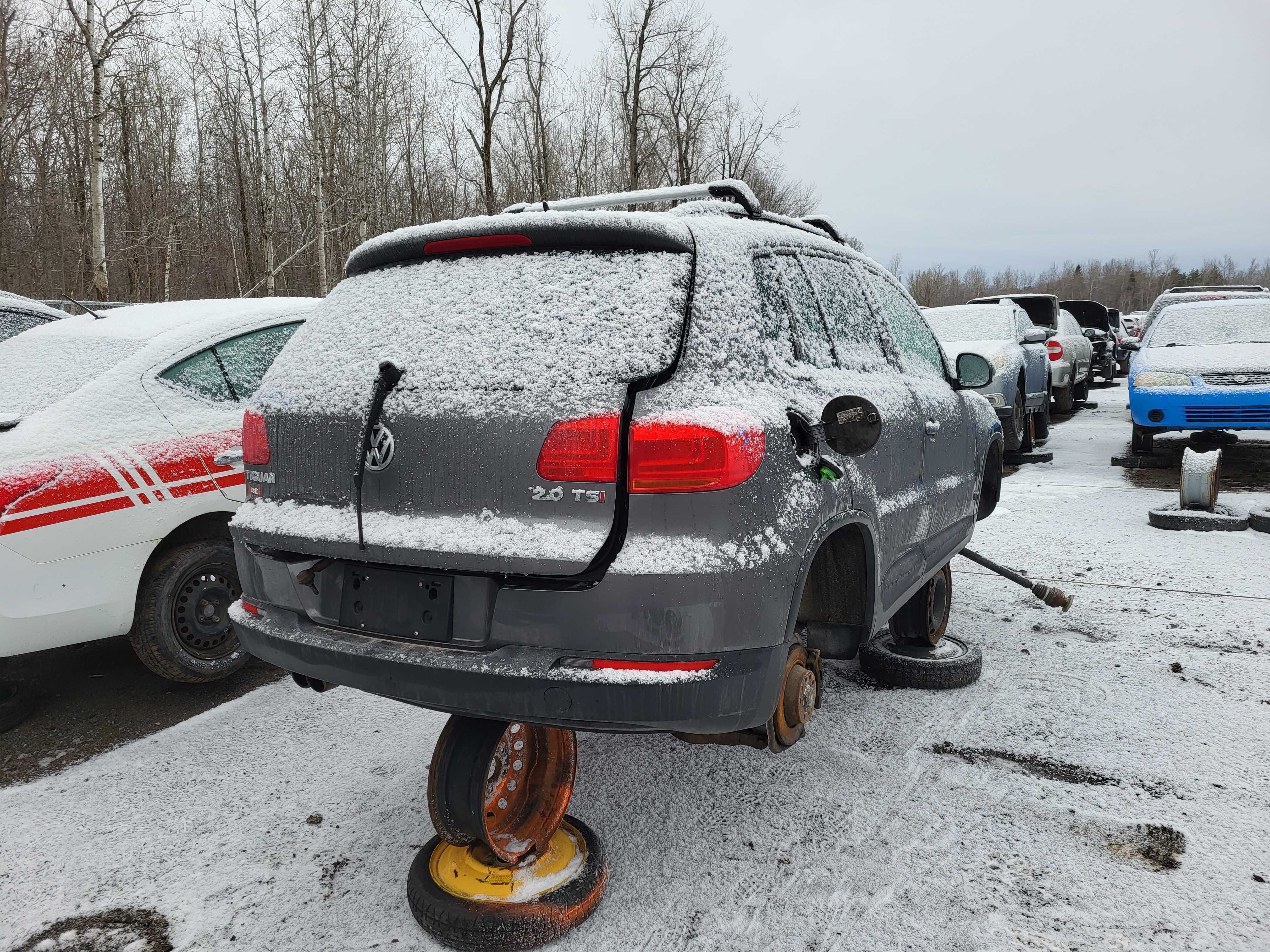 VOLKSWAGEN TIGUAN 2014