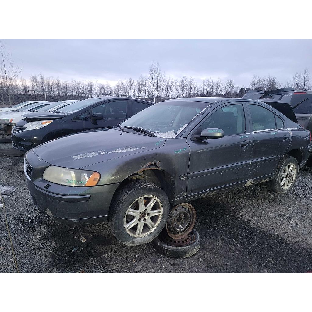VOLVO S60 2005