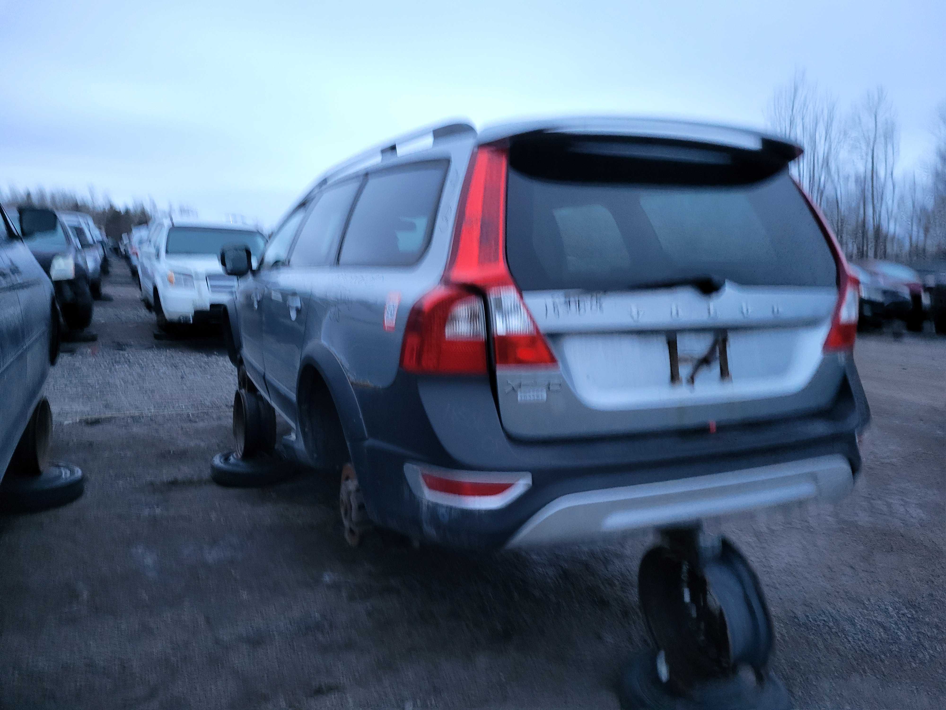VOLVO XC70 2008