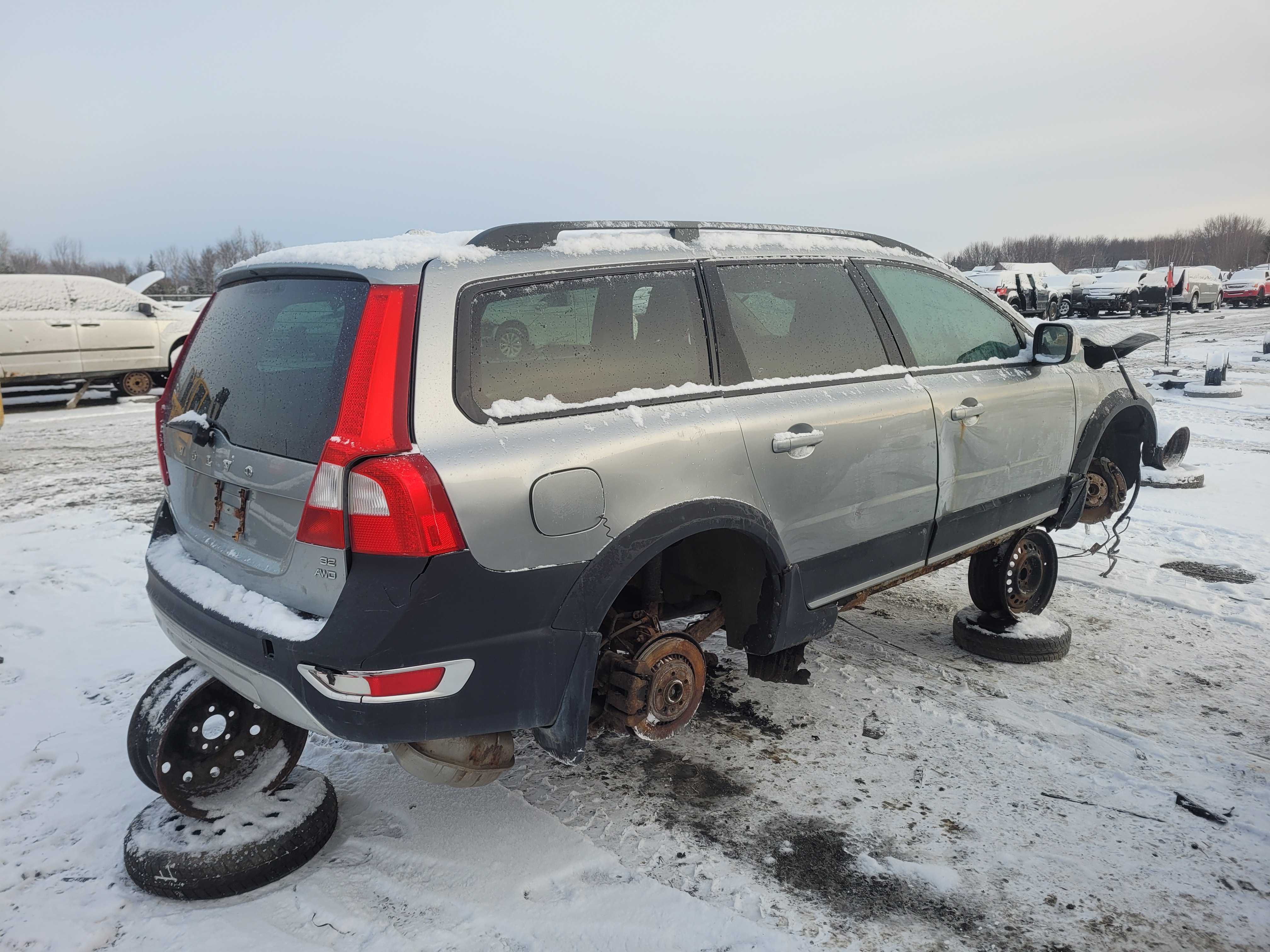 VOLVO XC70 2009