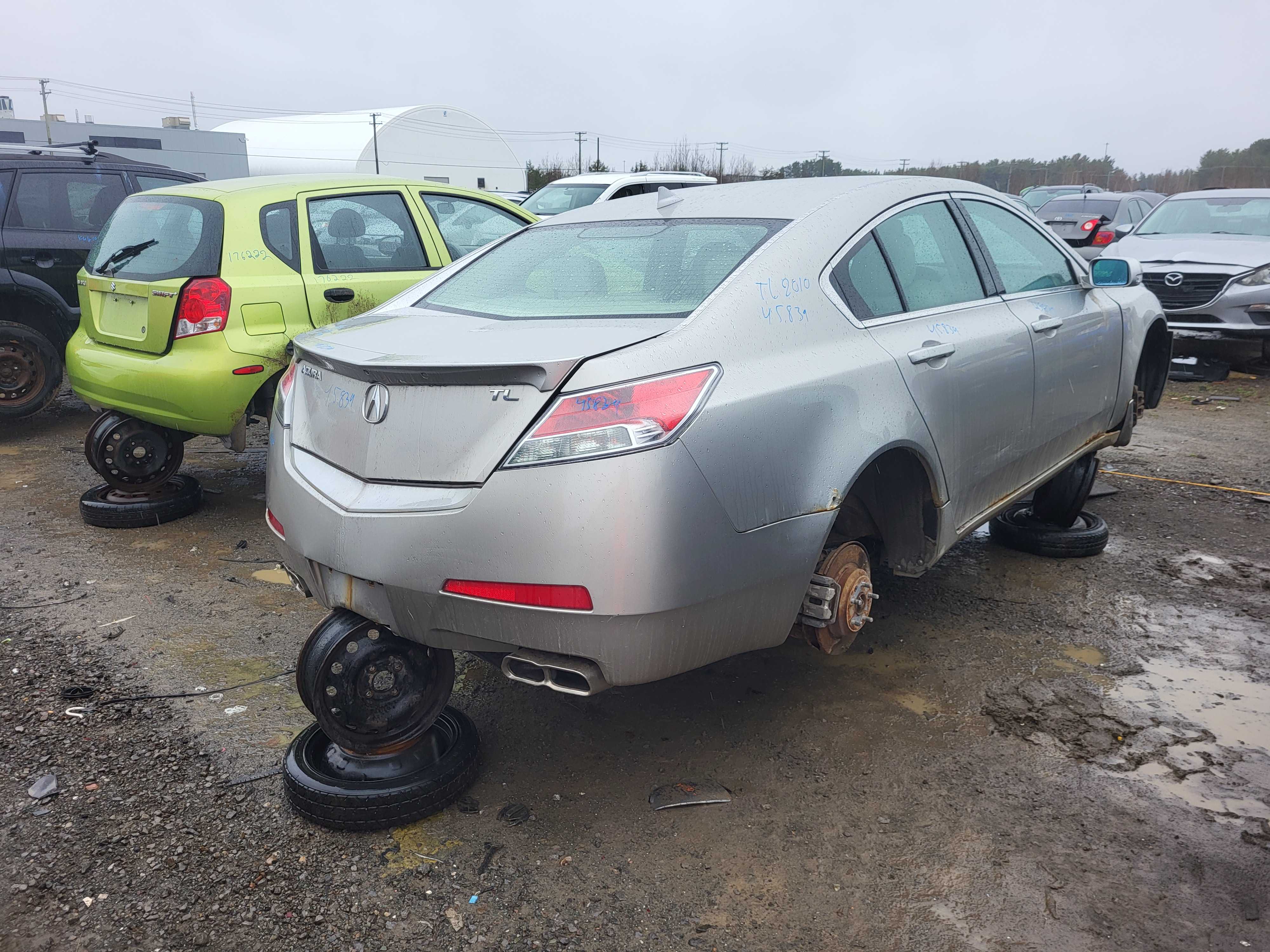 ACURA TL 2010